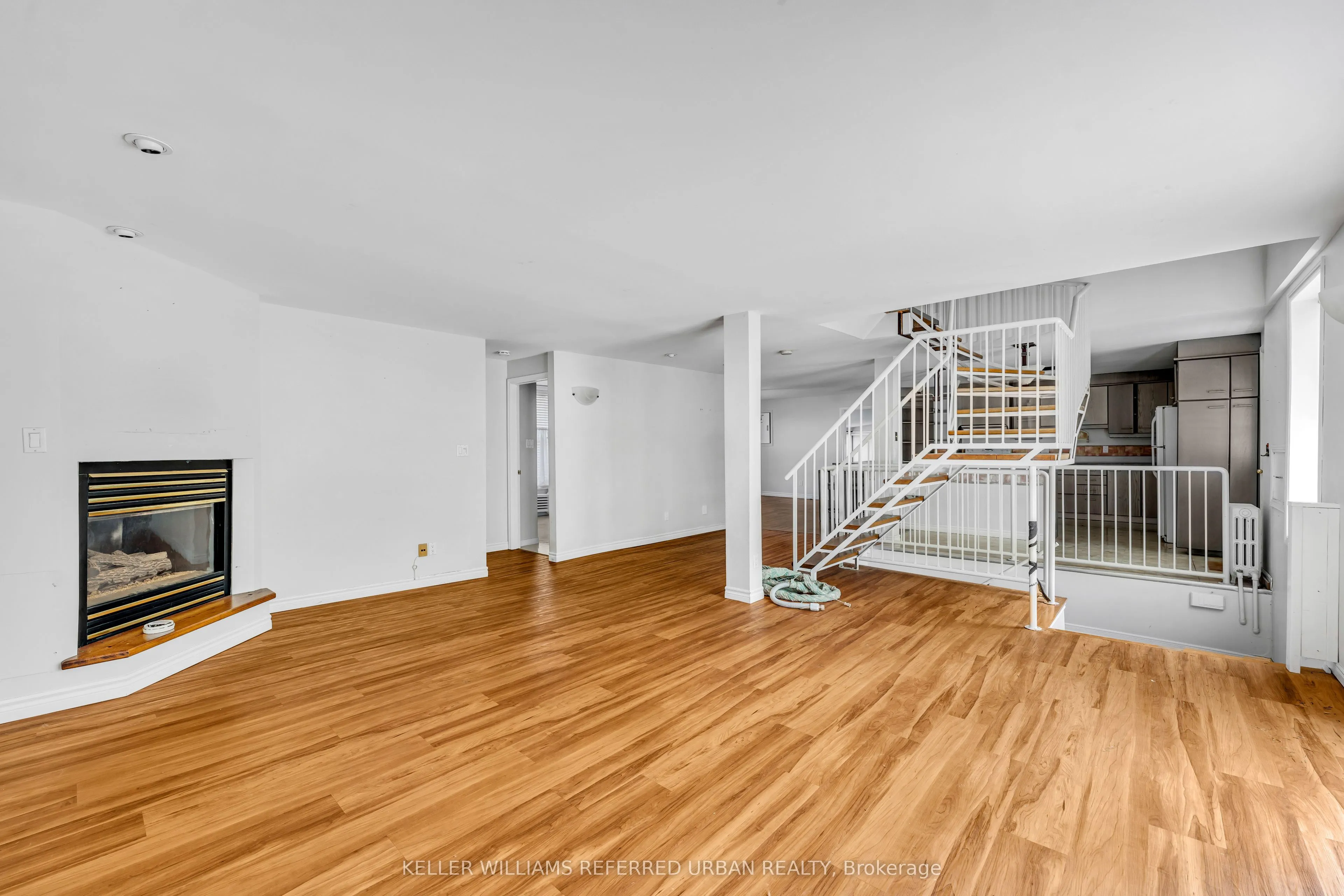 319 Division Street