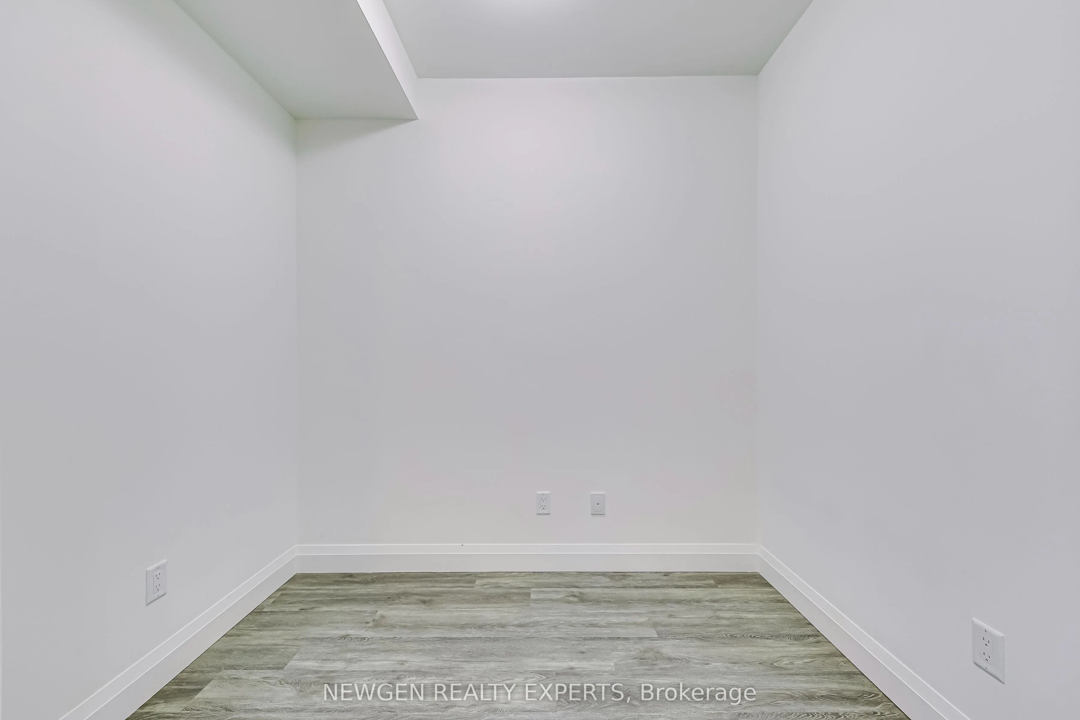30 Hamilton Street, #302