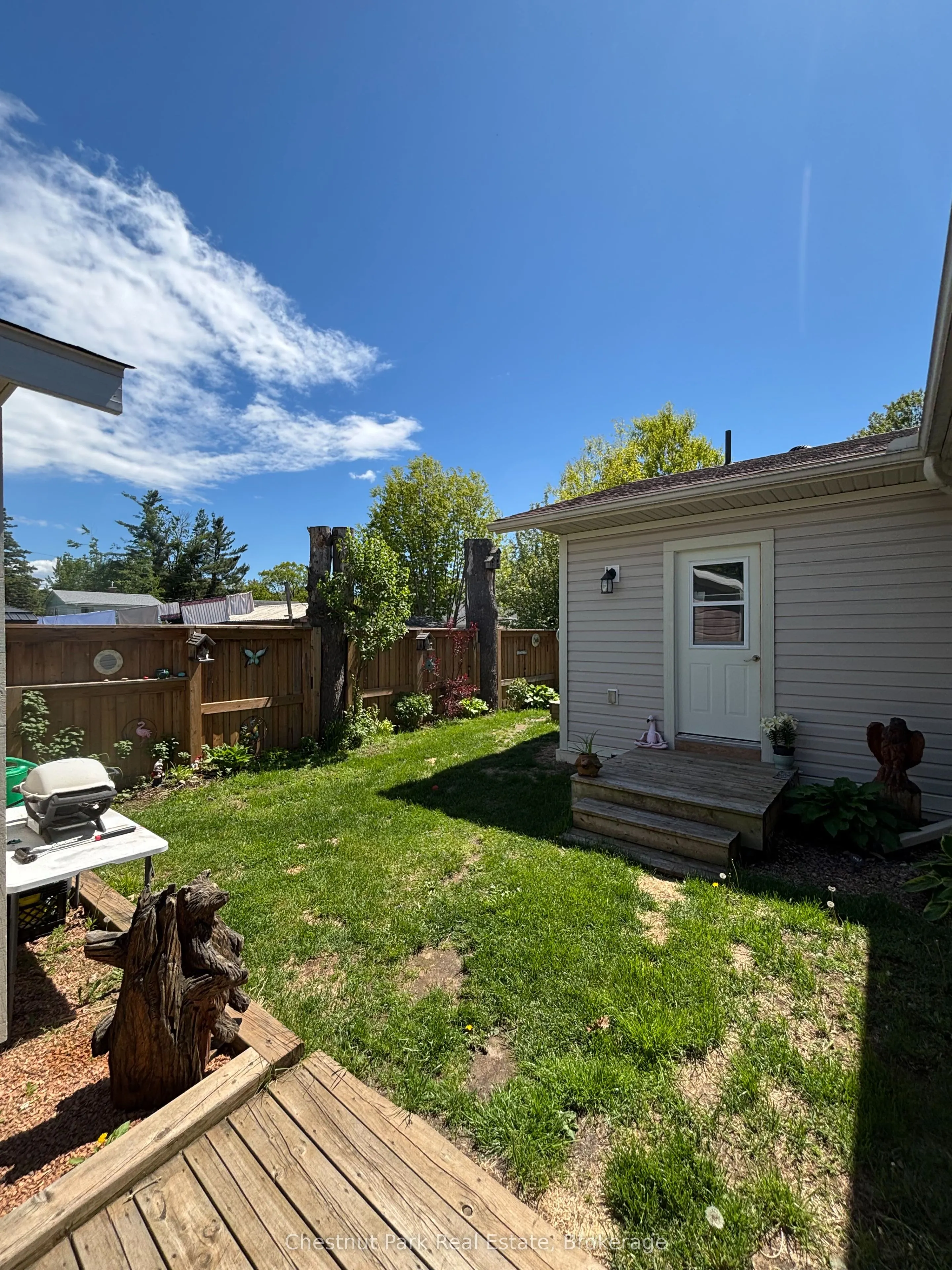 175 Crescent Drive