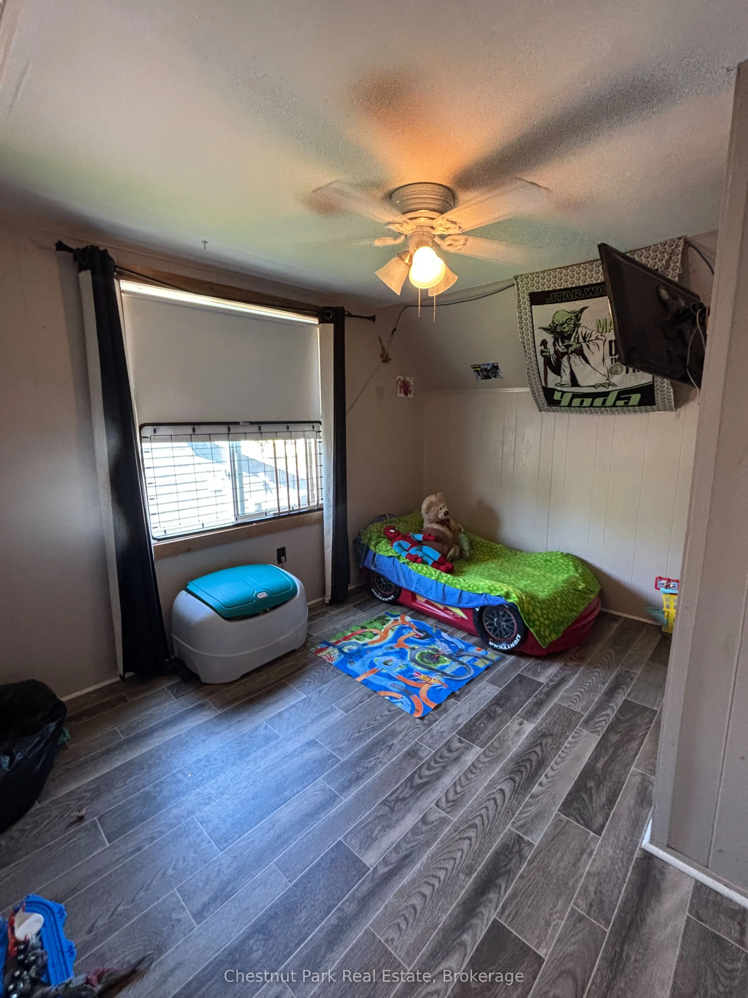175 Crescent Drive