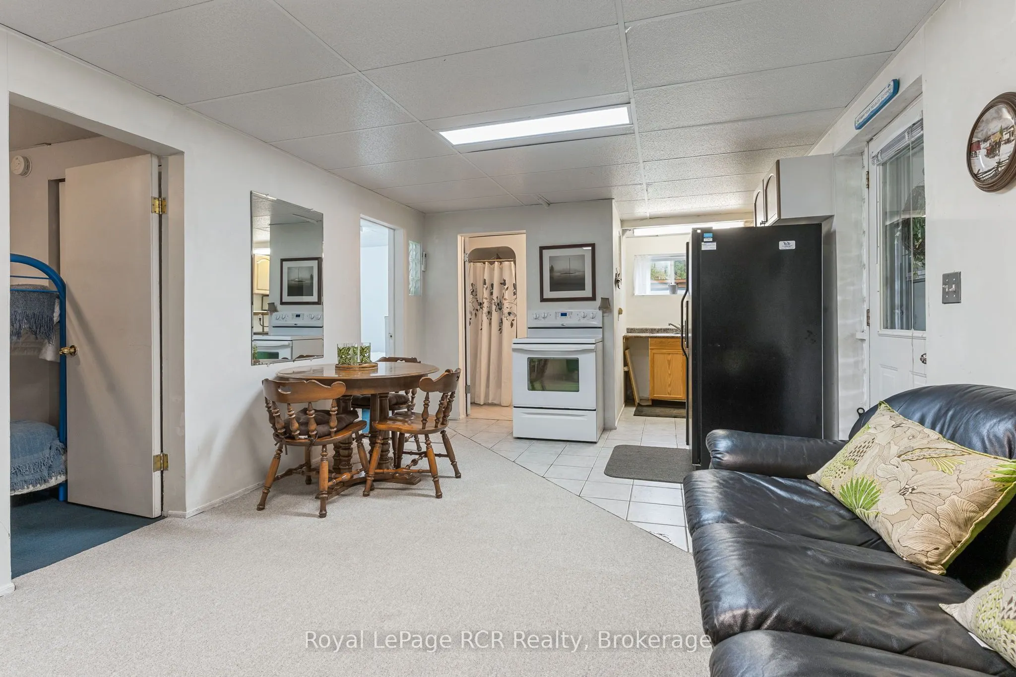 183 Lakeshore Road