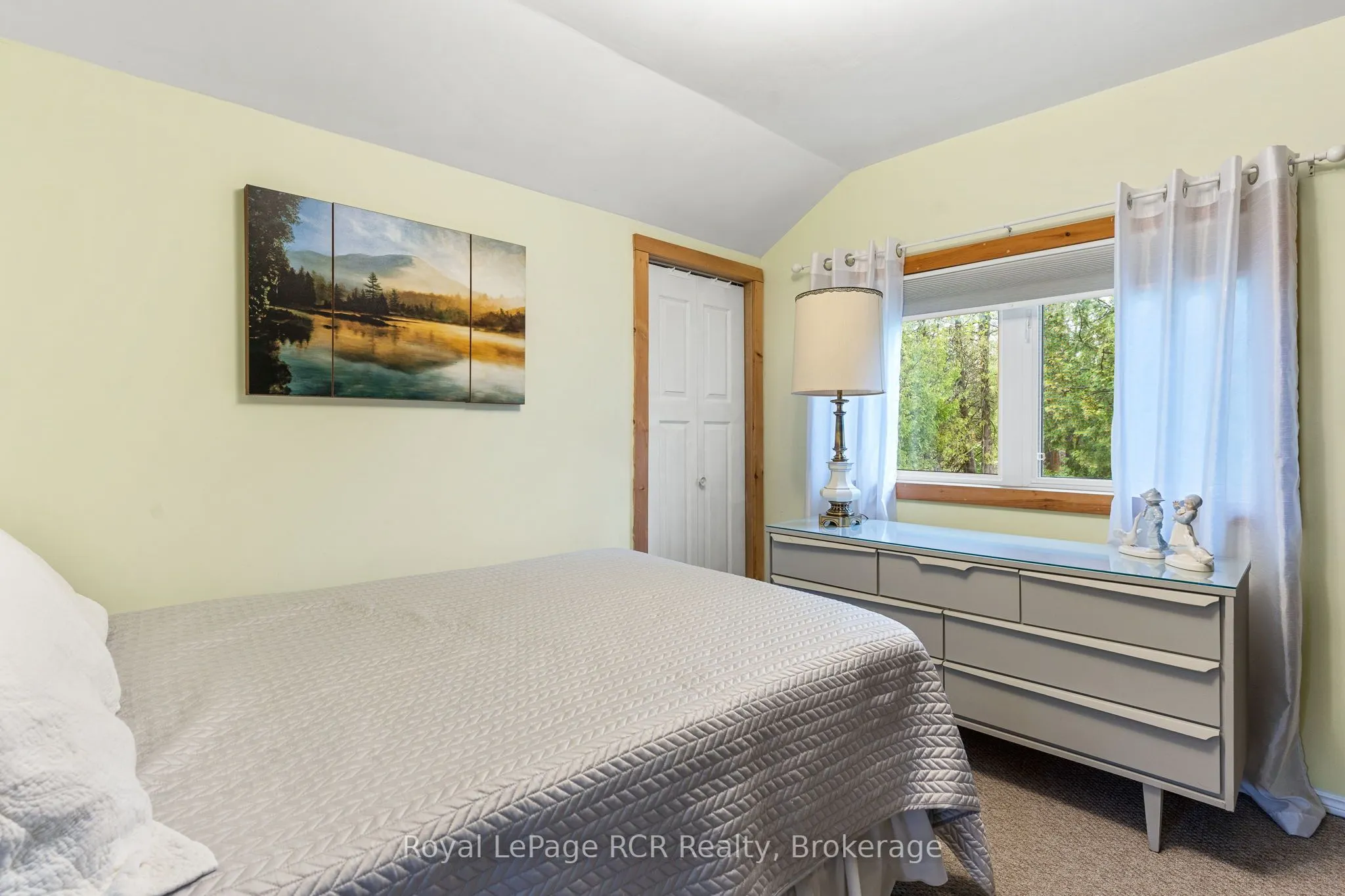 183 Lakeshore Road