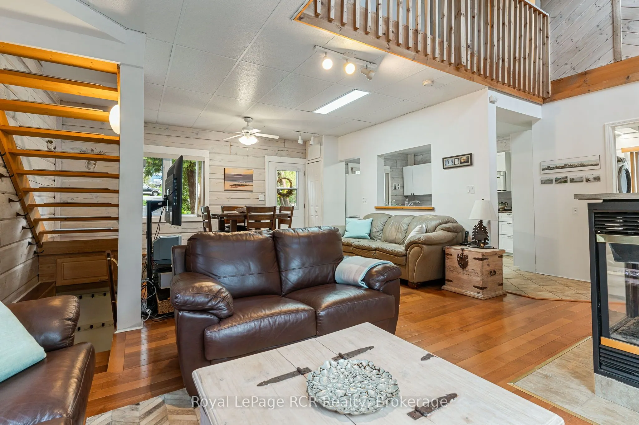 183 Lakeshore Road