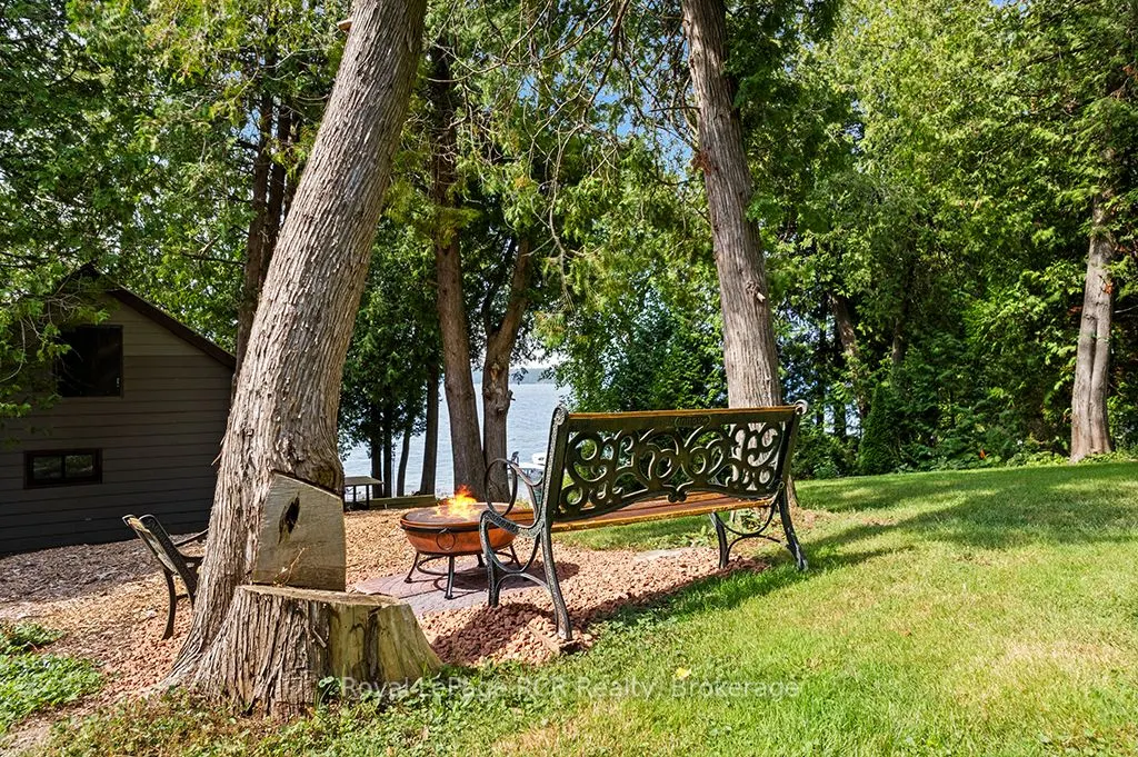 183 Lakeshore Road
