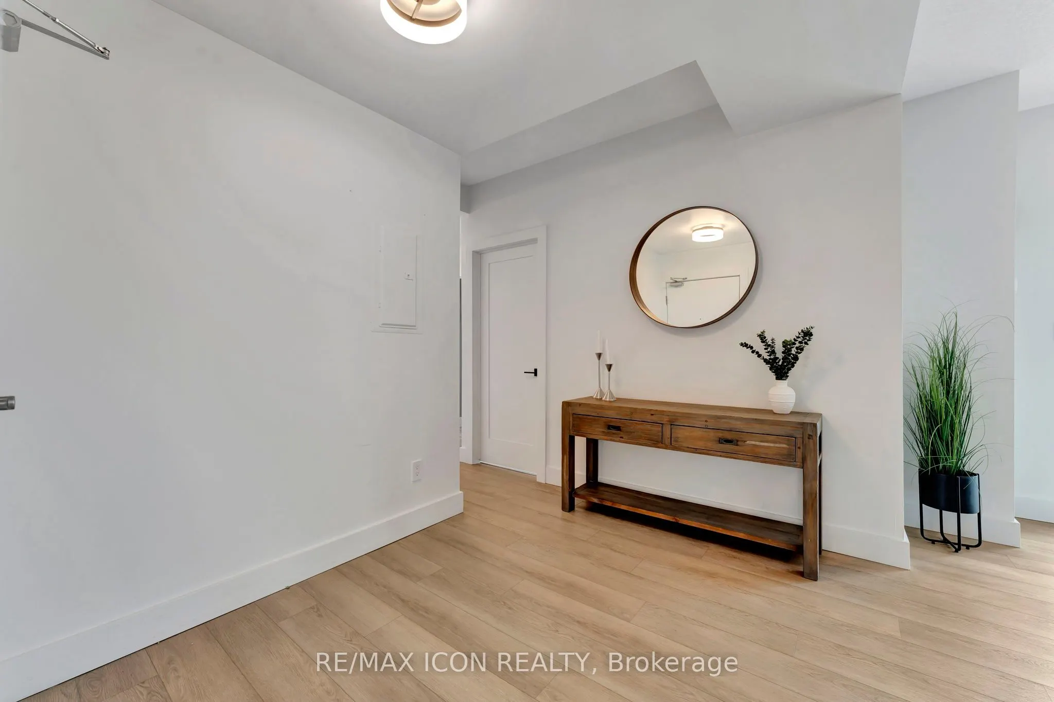 170 Water Street N, #1107