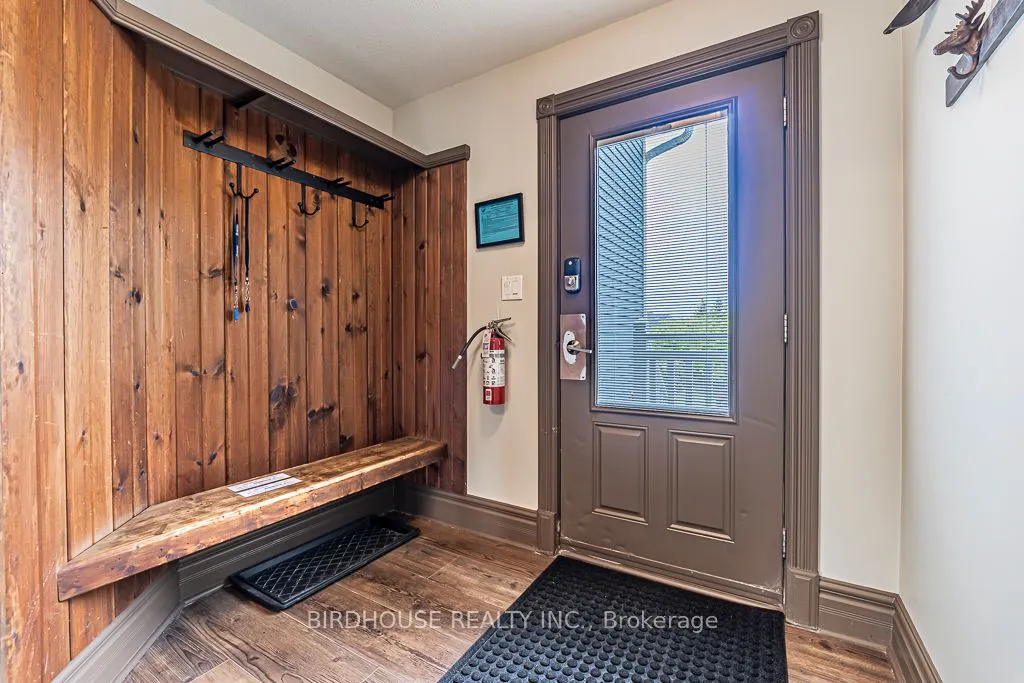 171 Snowbridge Way, #242
