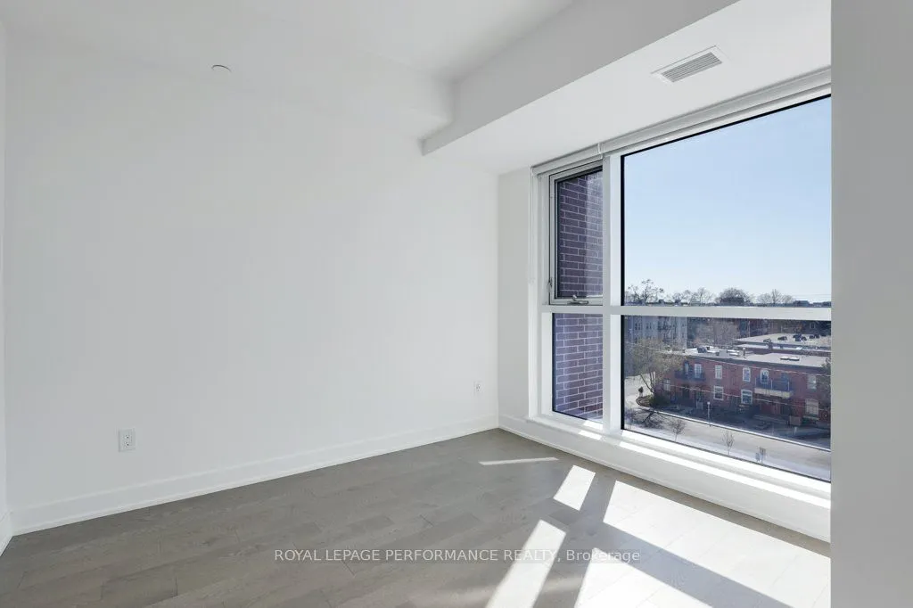 560 Rideau Street #517