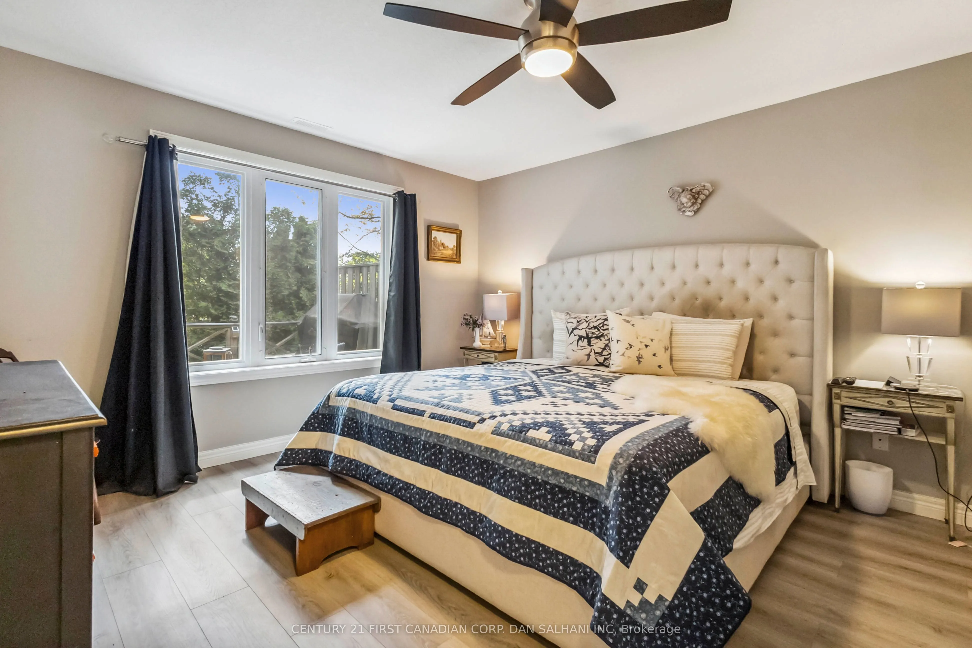 375 EDITH CAVELL Boulevard, #6