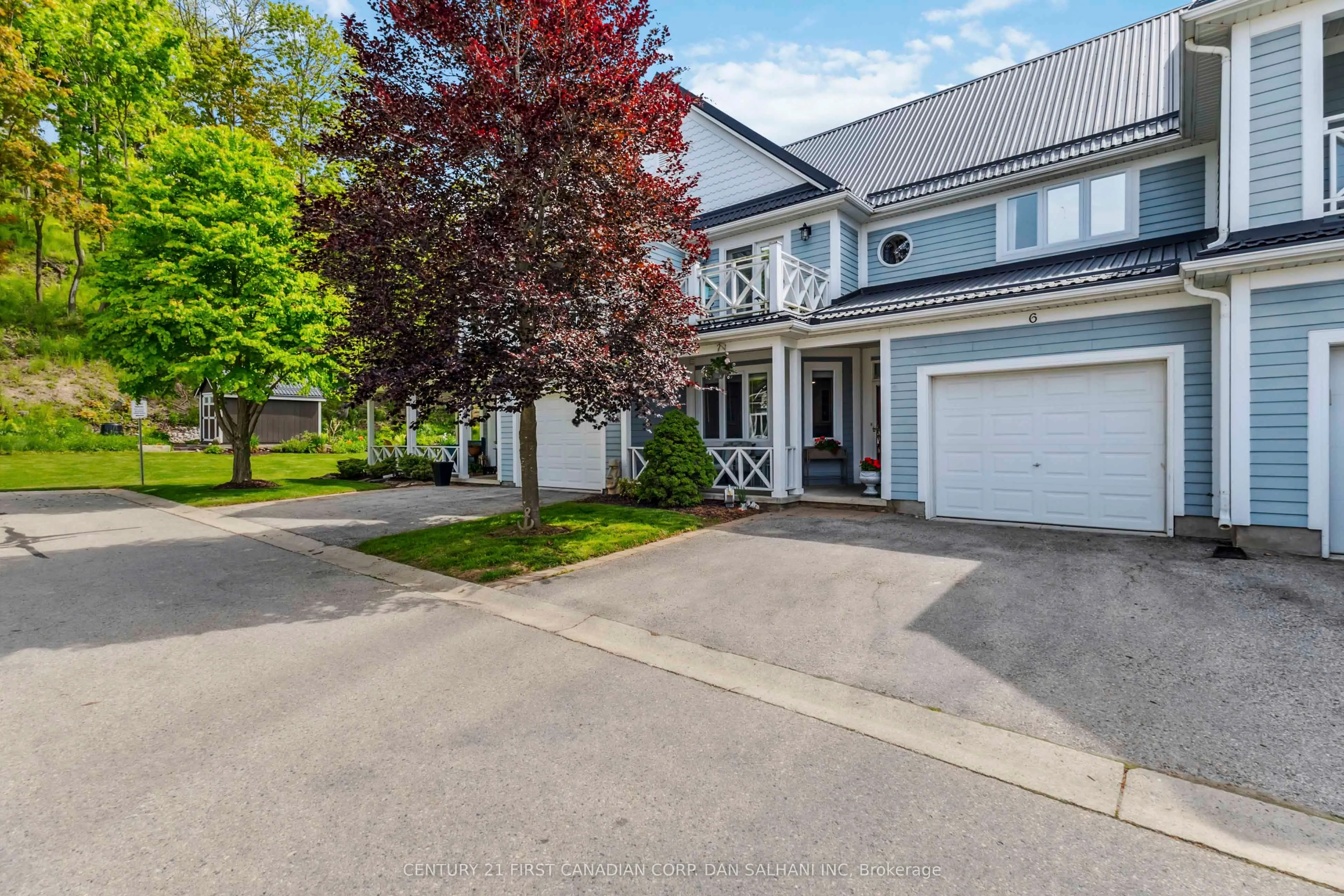 375 EDITH CAVELL Boulevard, #6