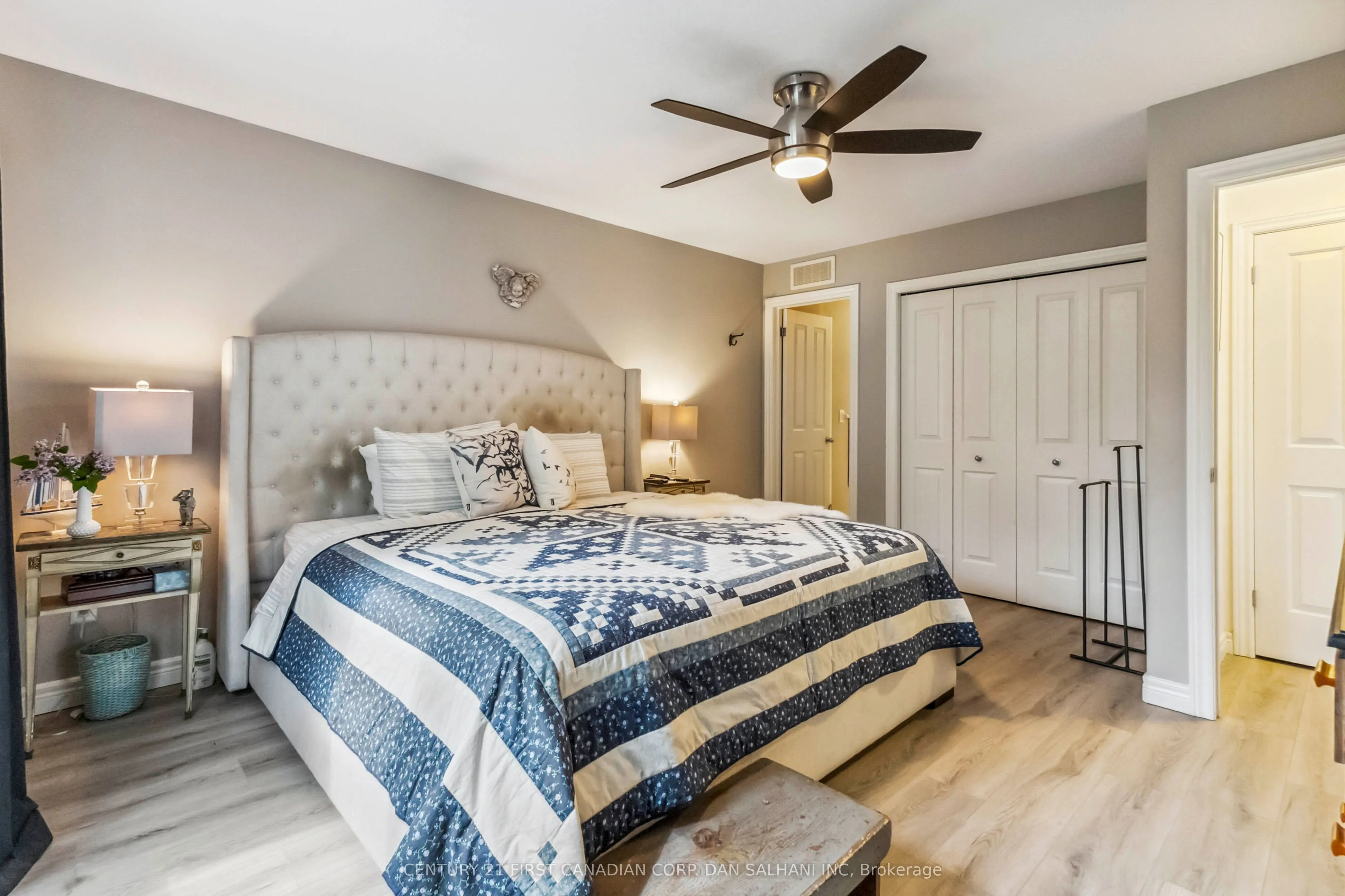 375 EDITH CAVELL Boulevard, #6