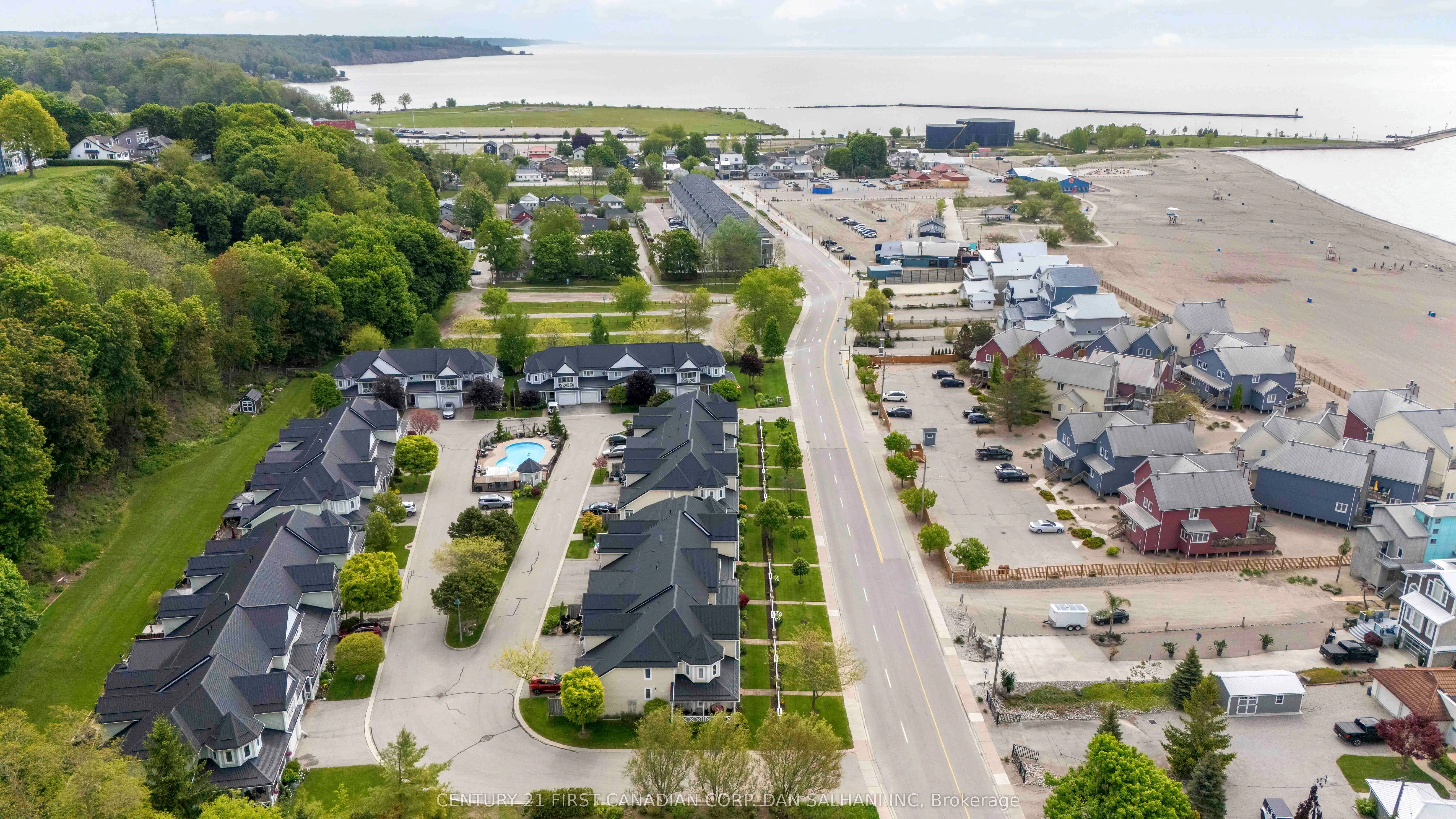 375 EDITH CAVELL Boulevard, #6