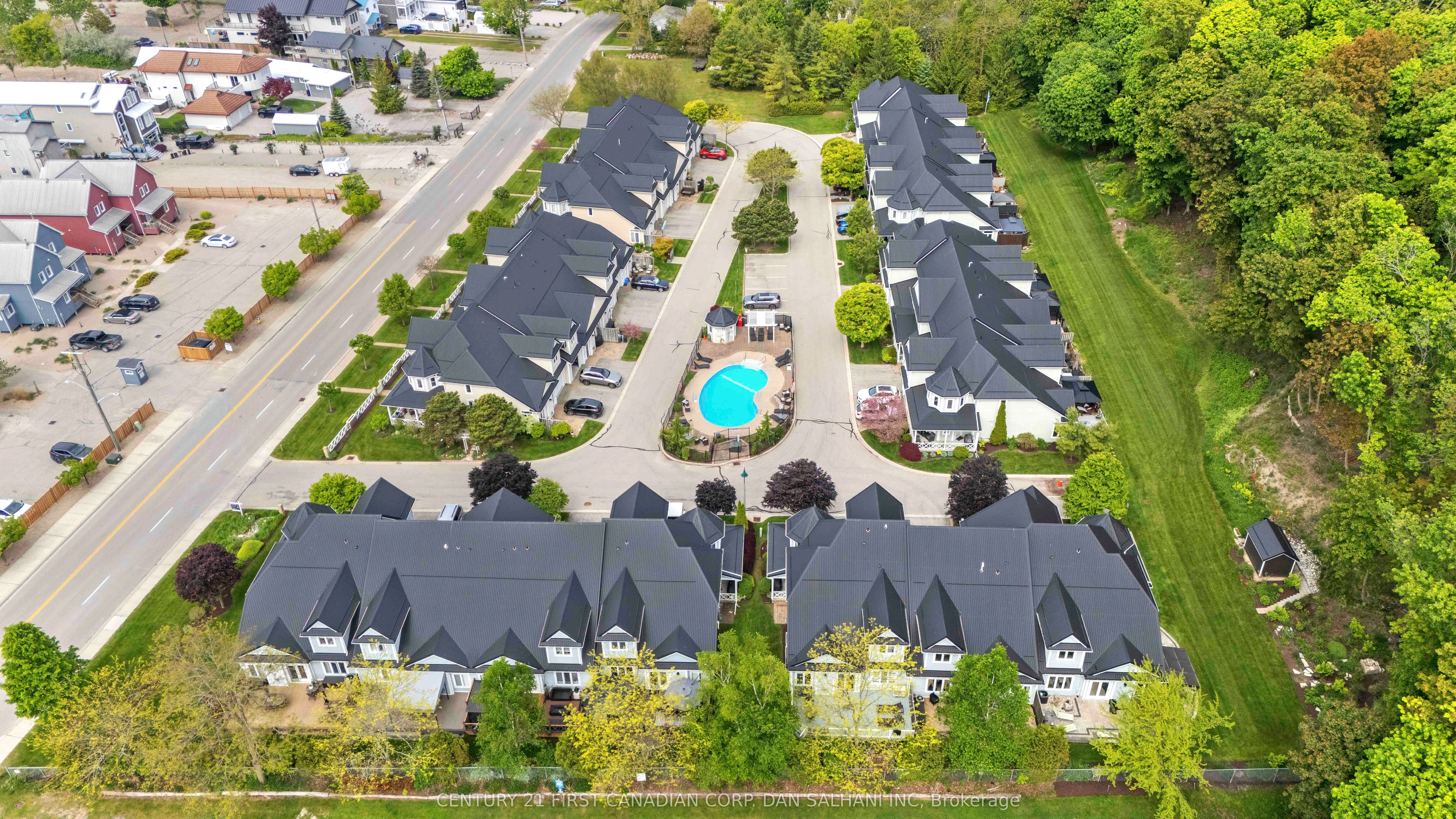375 EDITH CAVELL Boulevard, #6
