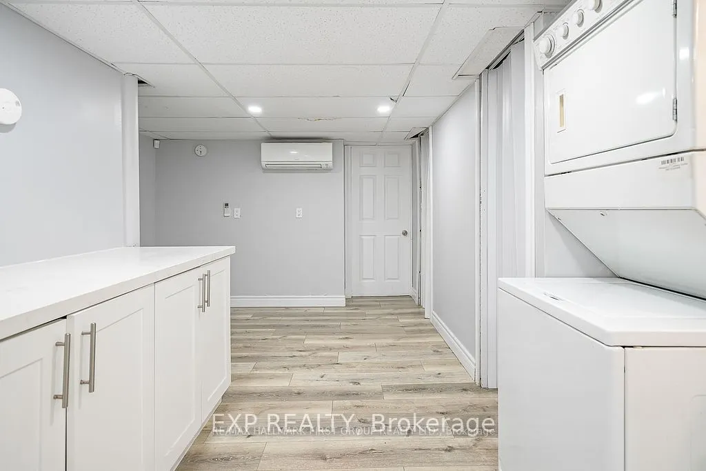 28 Gale Crescent