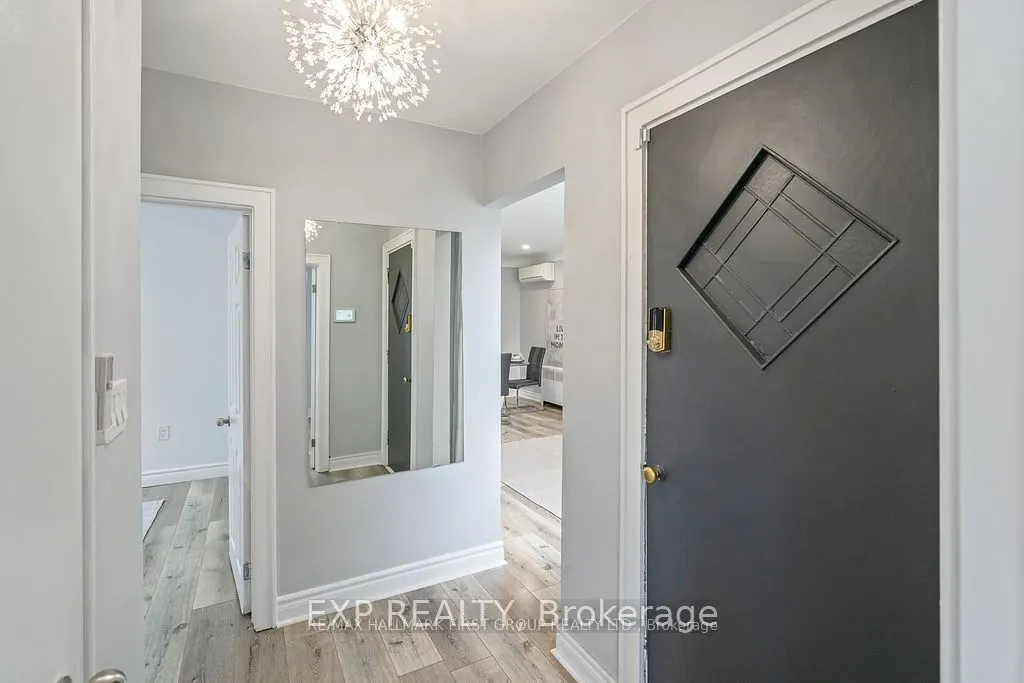 28 Gale Crescent