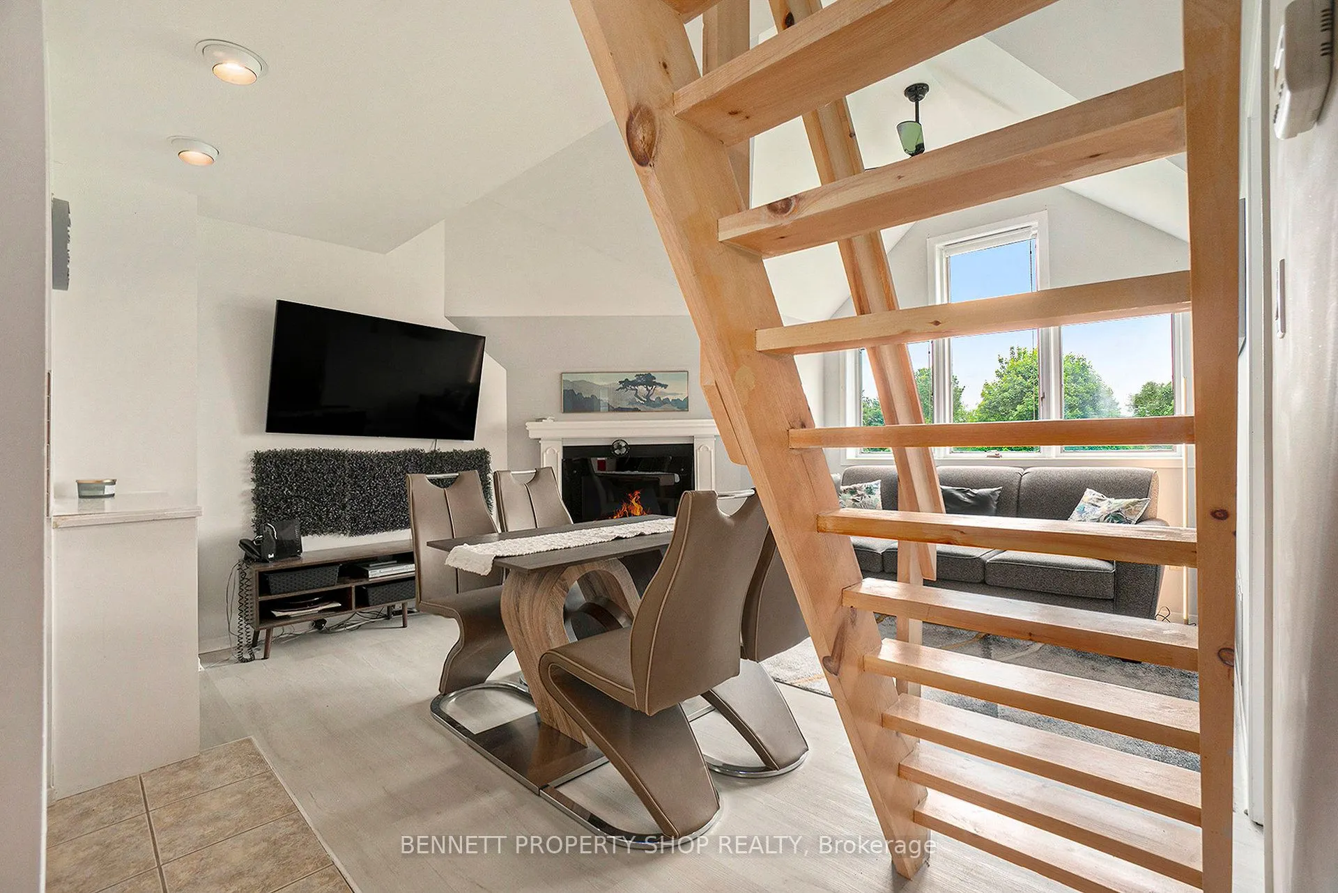 1036 Barryvale Road #4D