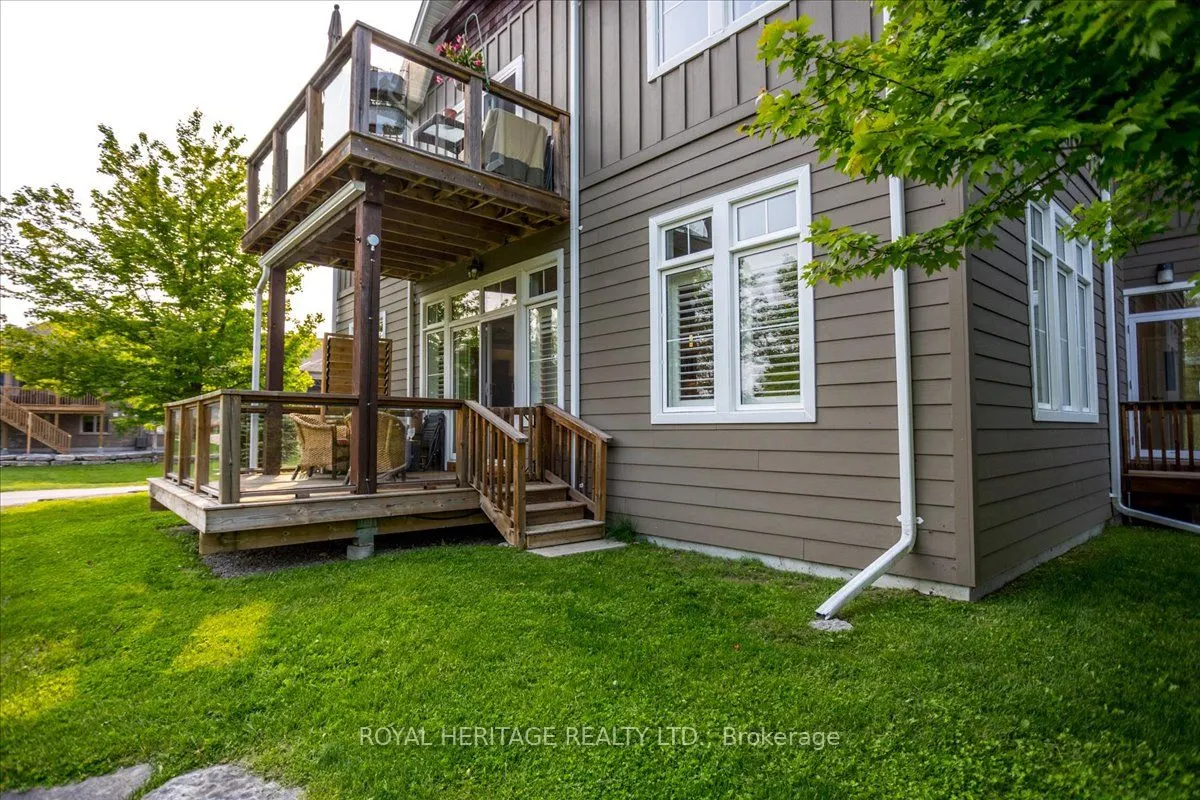 29 Lakewood Crescent #111