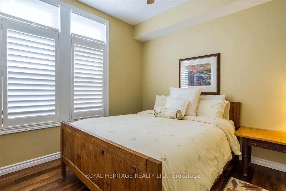 29 Lakewood Crescent #111