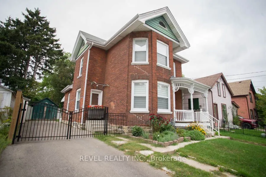 166 Brock Street