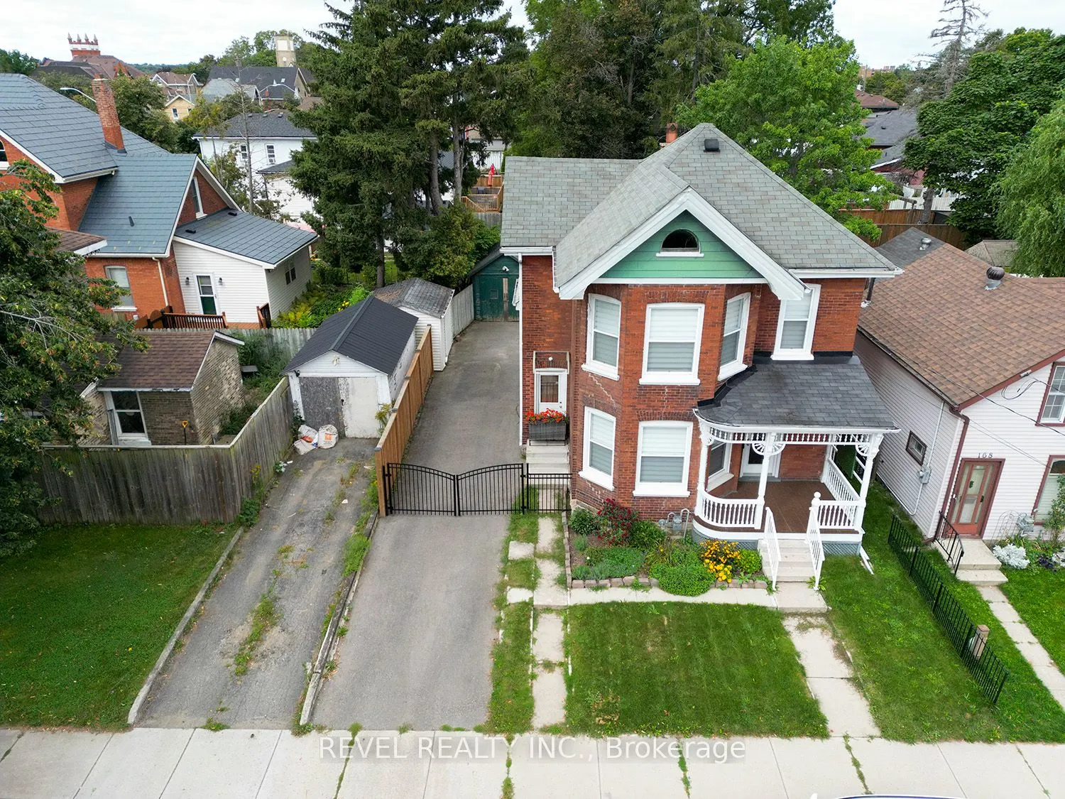 166 Brock Street