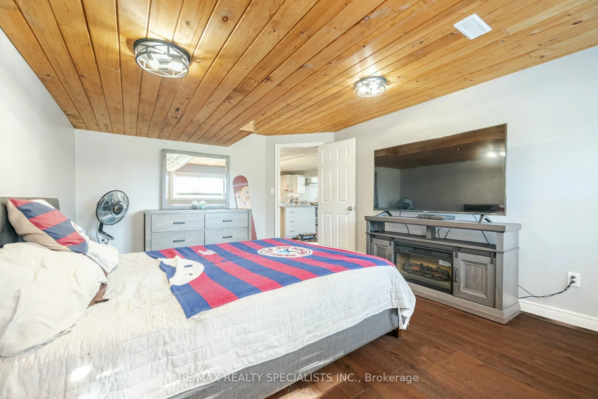 339 Sixth Concession Road