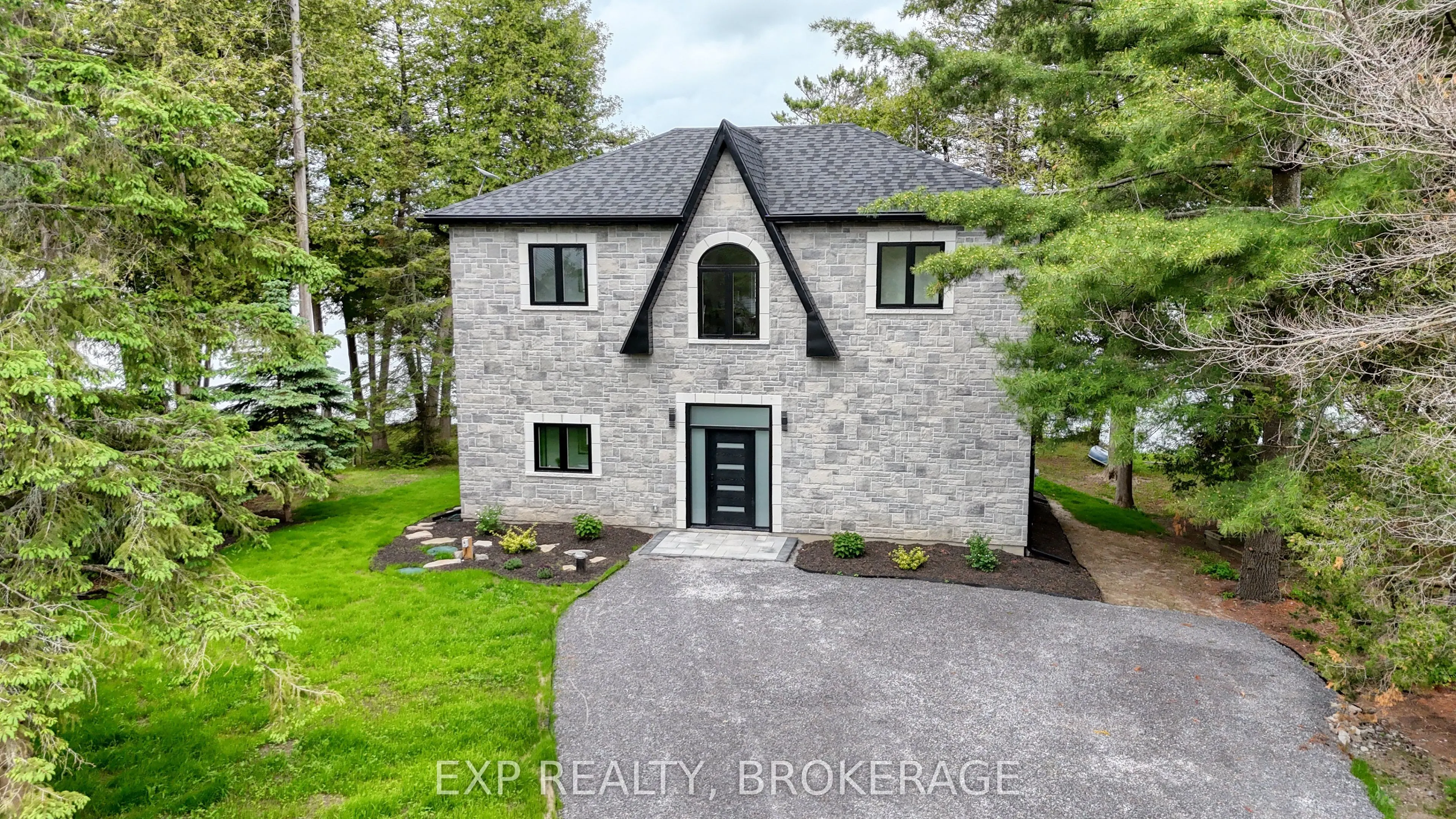 121B VARTY LAKE Road