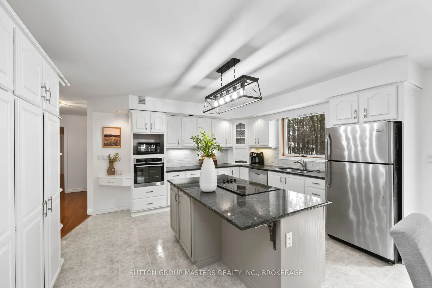 168 Escott Rockport Road
