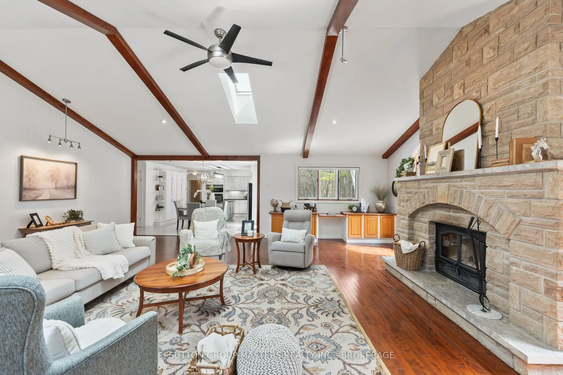 168 Escott Rockport Road