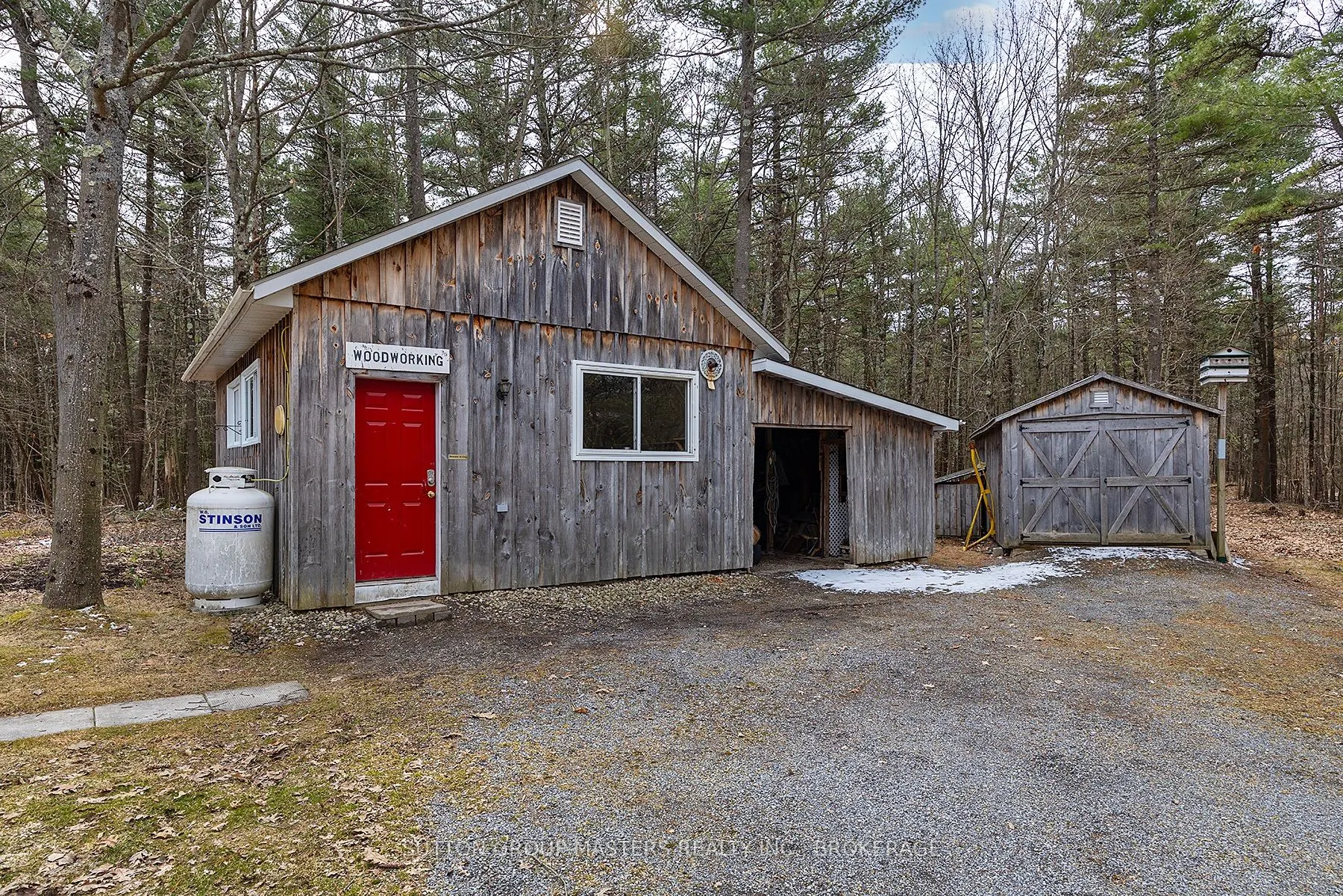 168 Escott Rockport Road