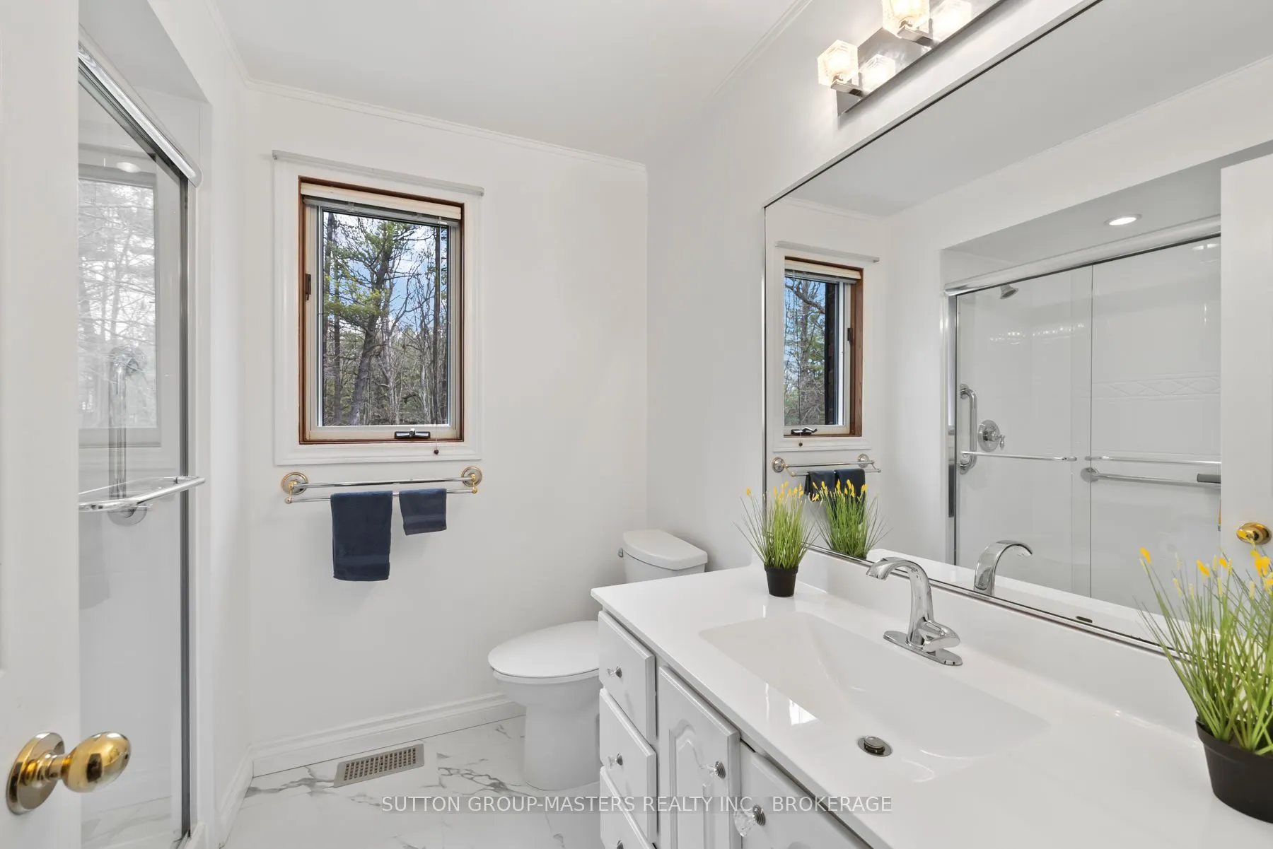 168 Escott Rockport Road