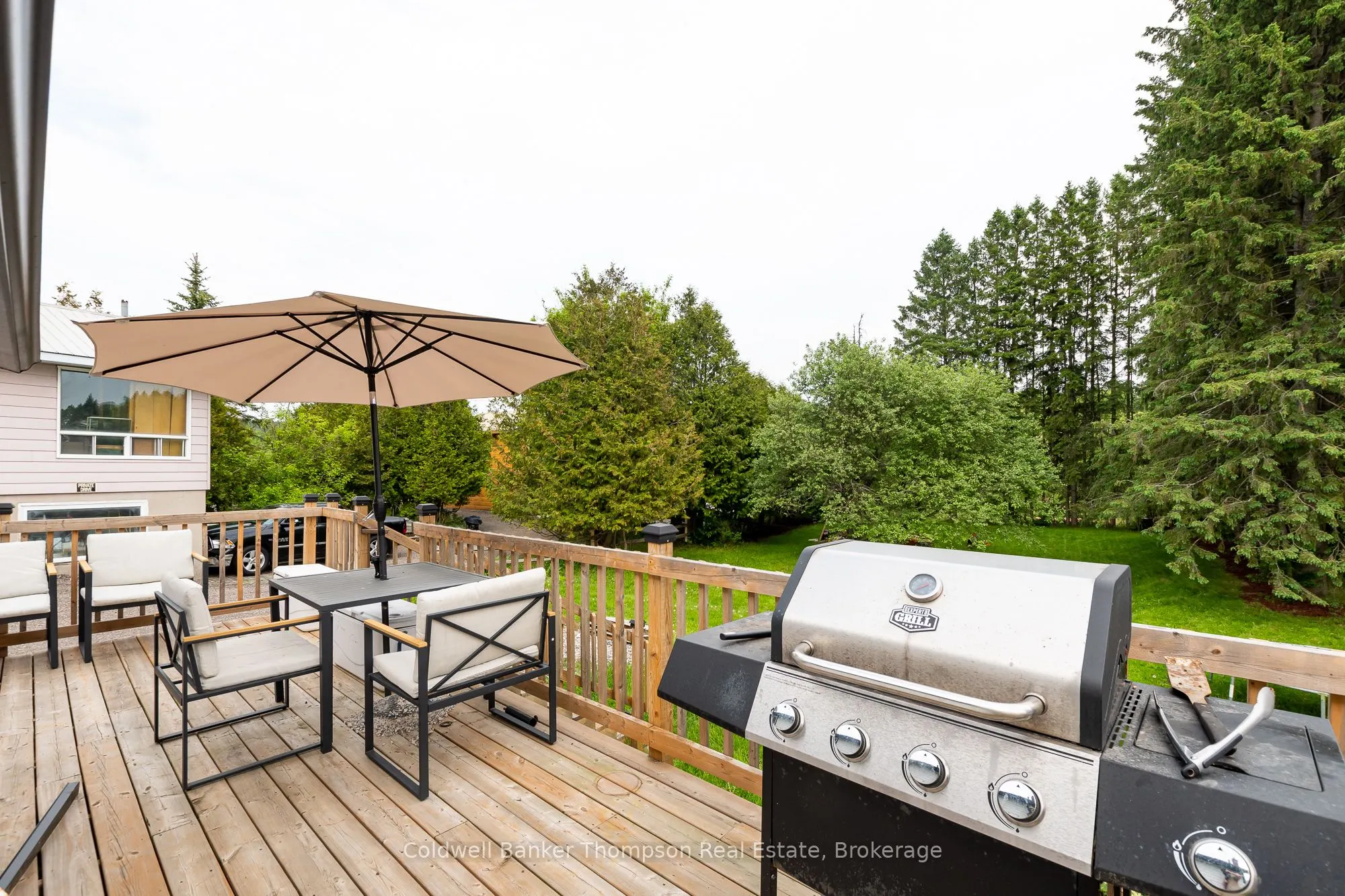 112 Ryerson Crescent