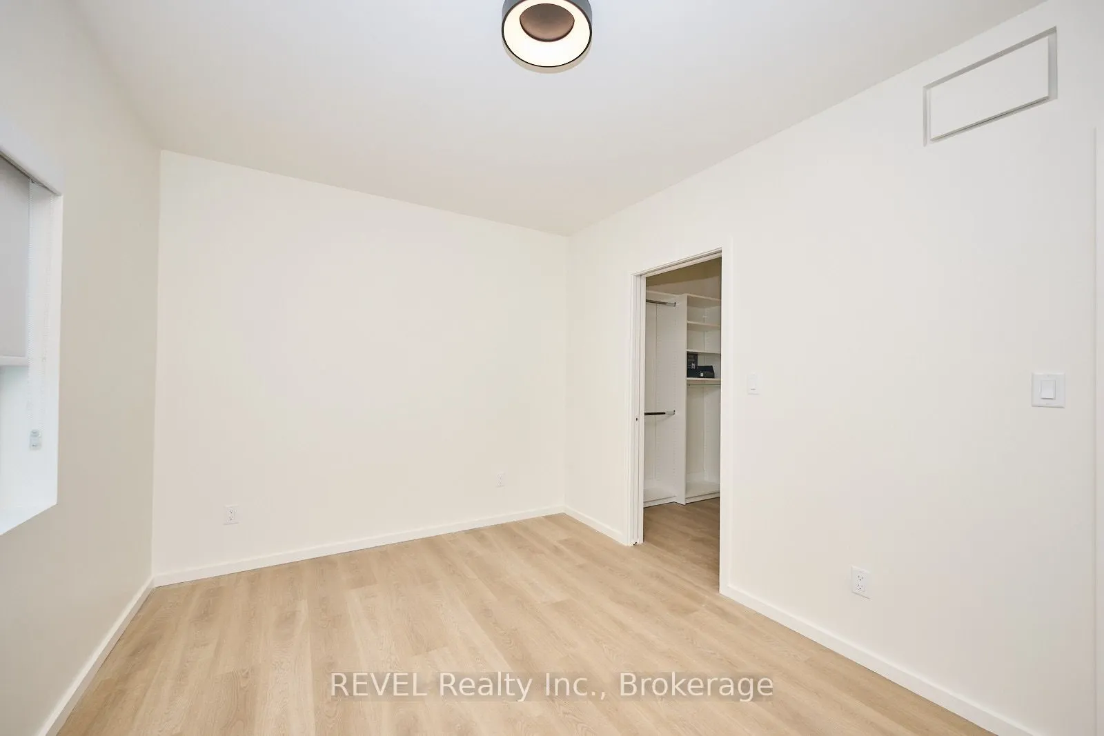 5361 Valley Way E, #Unit 1
