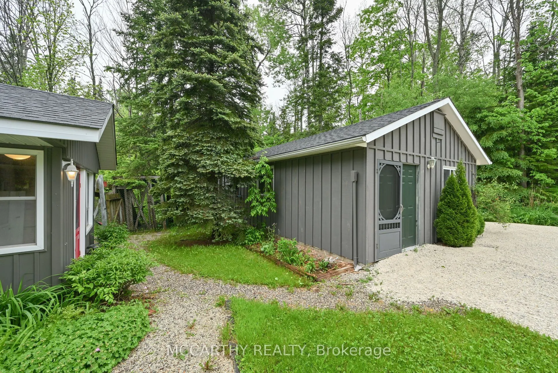 606095 River Road