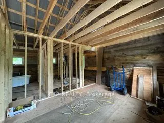 1703 Matawatchan Road N