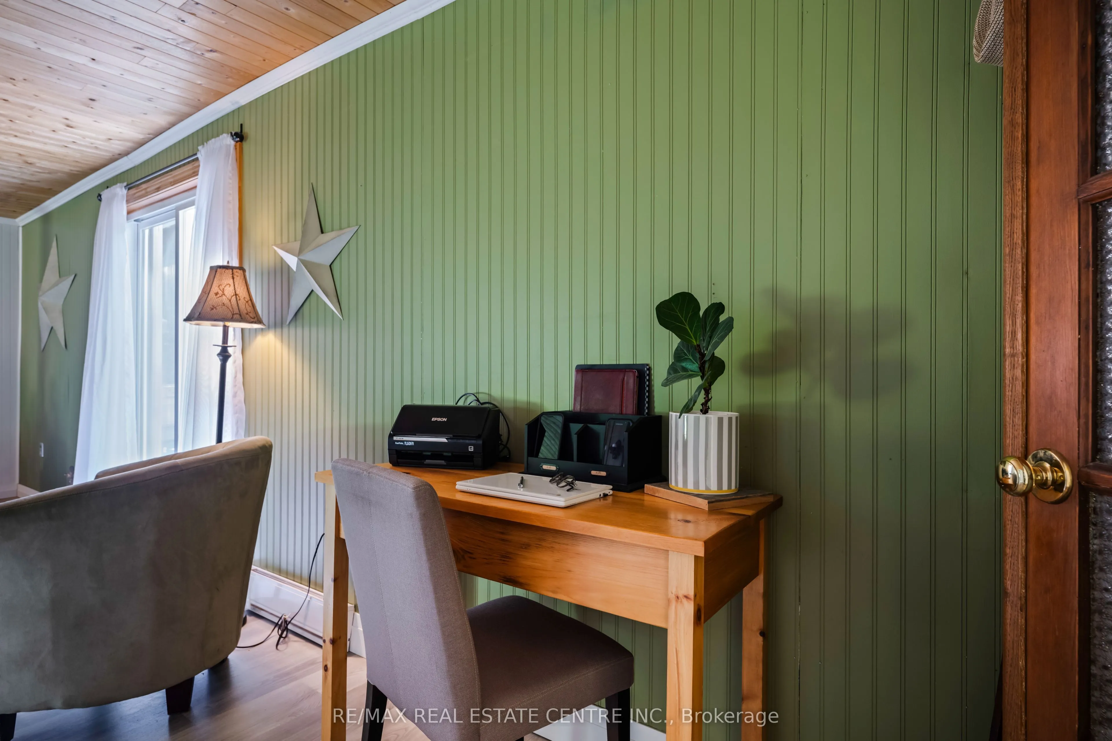 637217 Prince of Wales Road