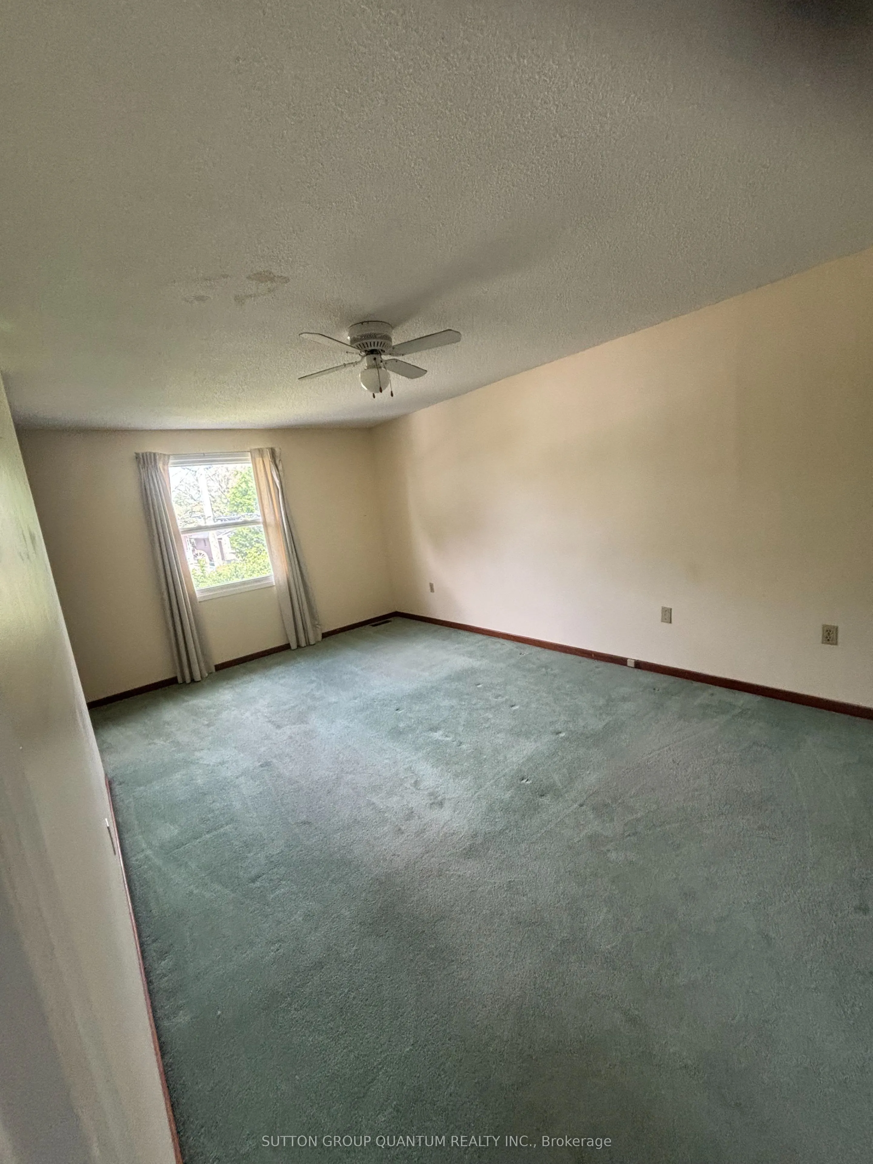 72 Teal Avenue