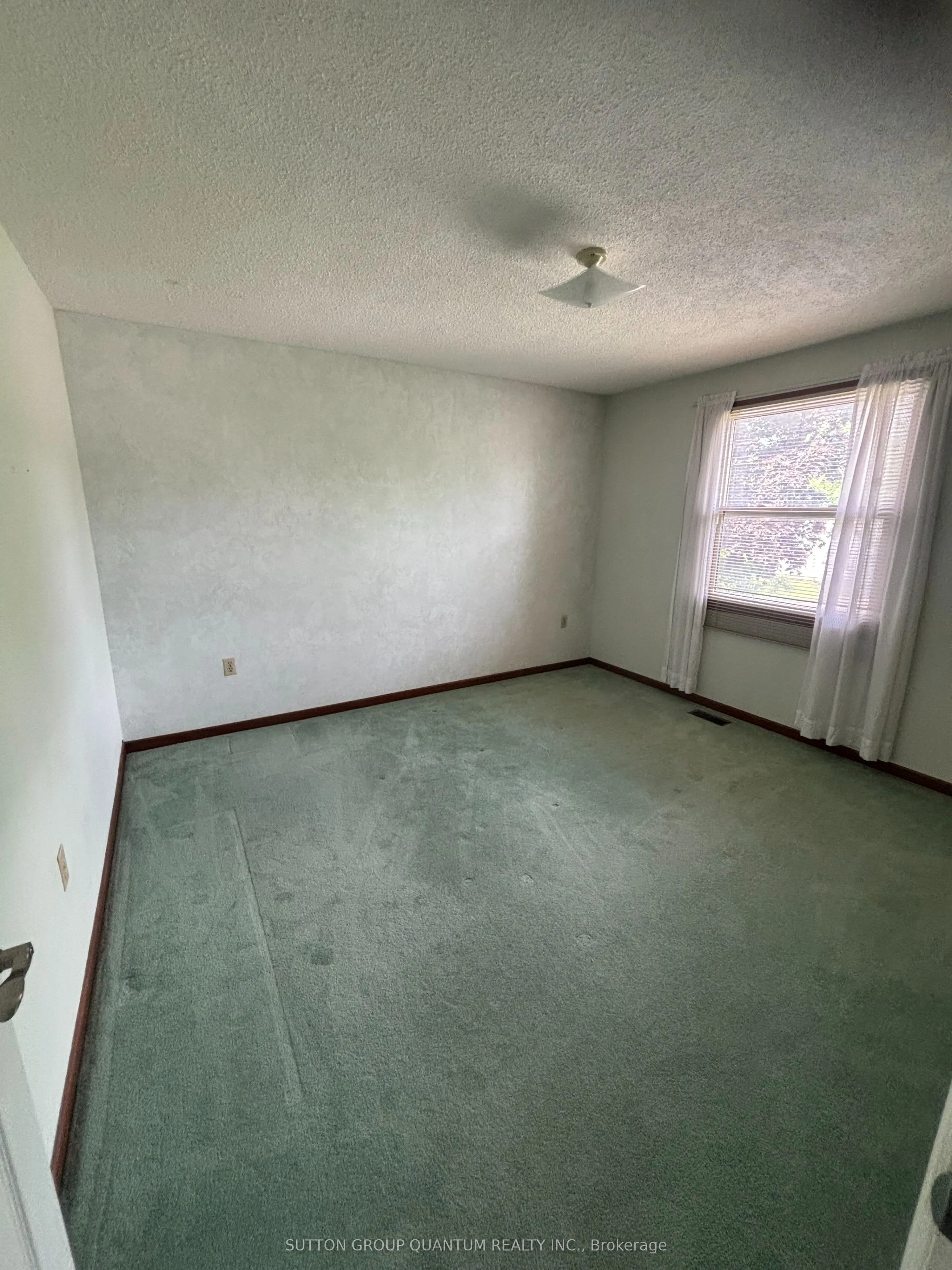72 Teal Avenue