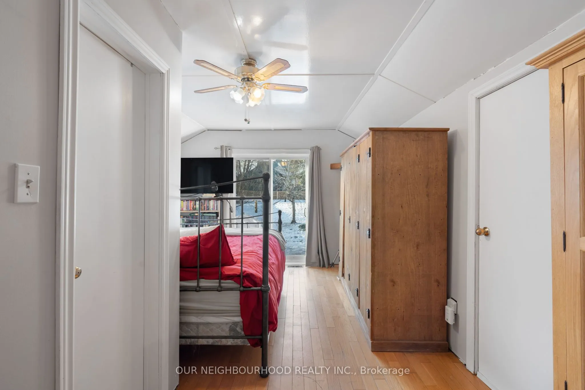 64 Ranney Street N