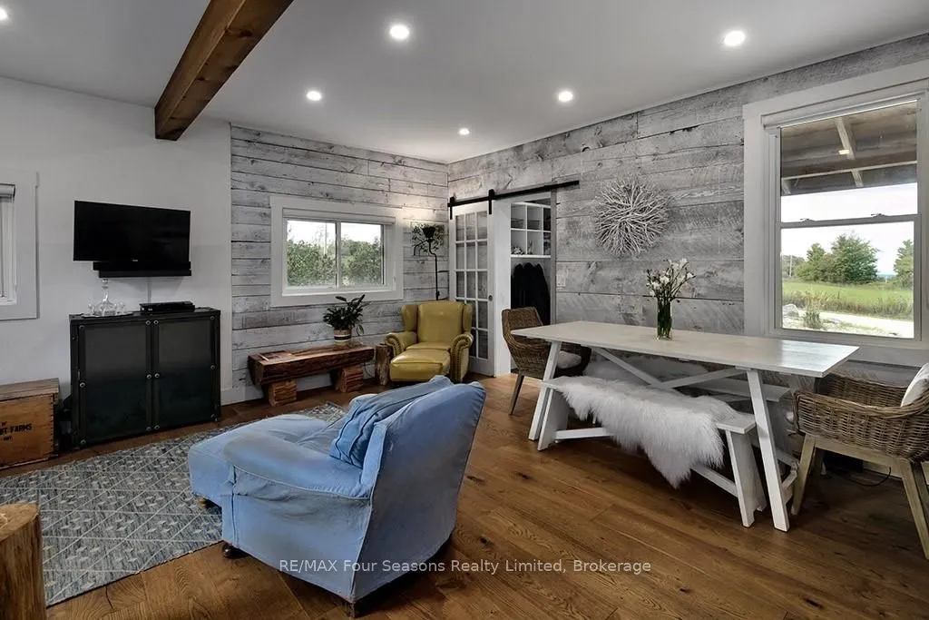495529 Grey Road 2