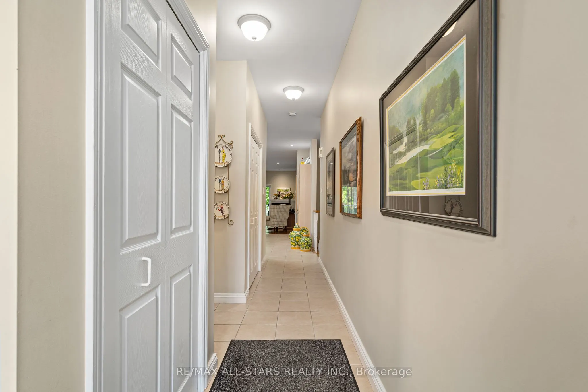 84A Francis Street E
