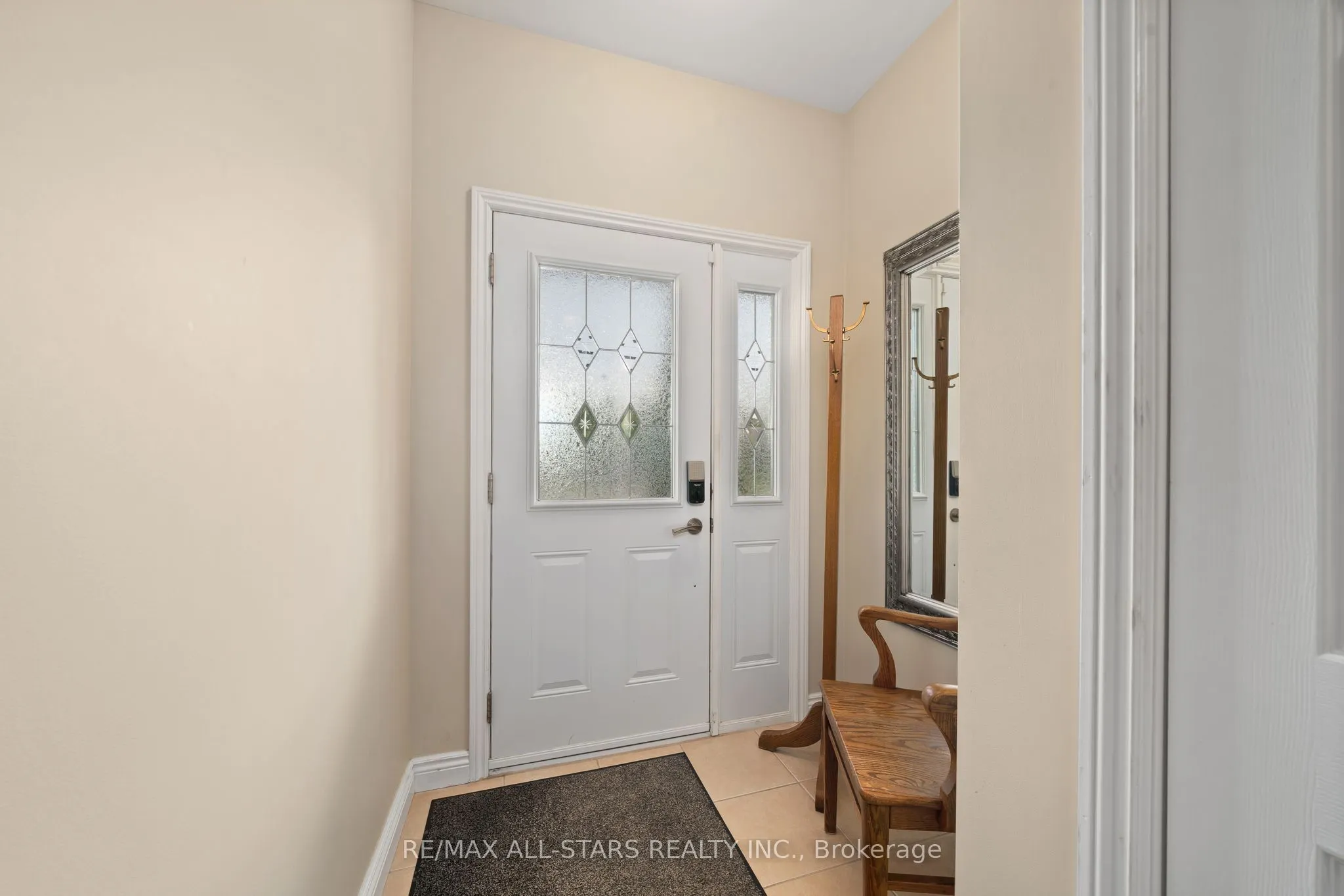 84A Francis Street E