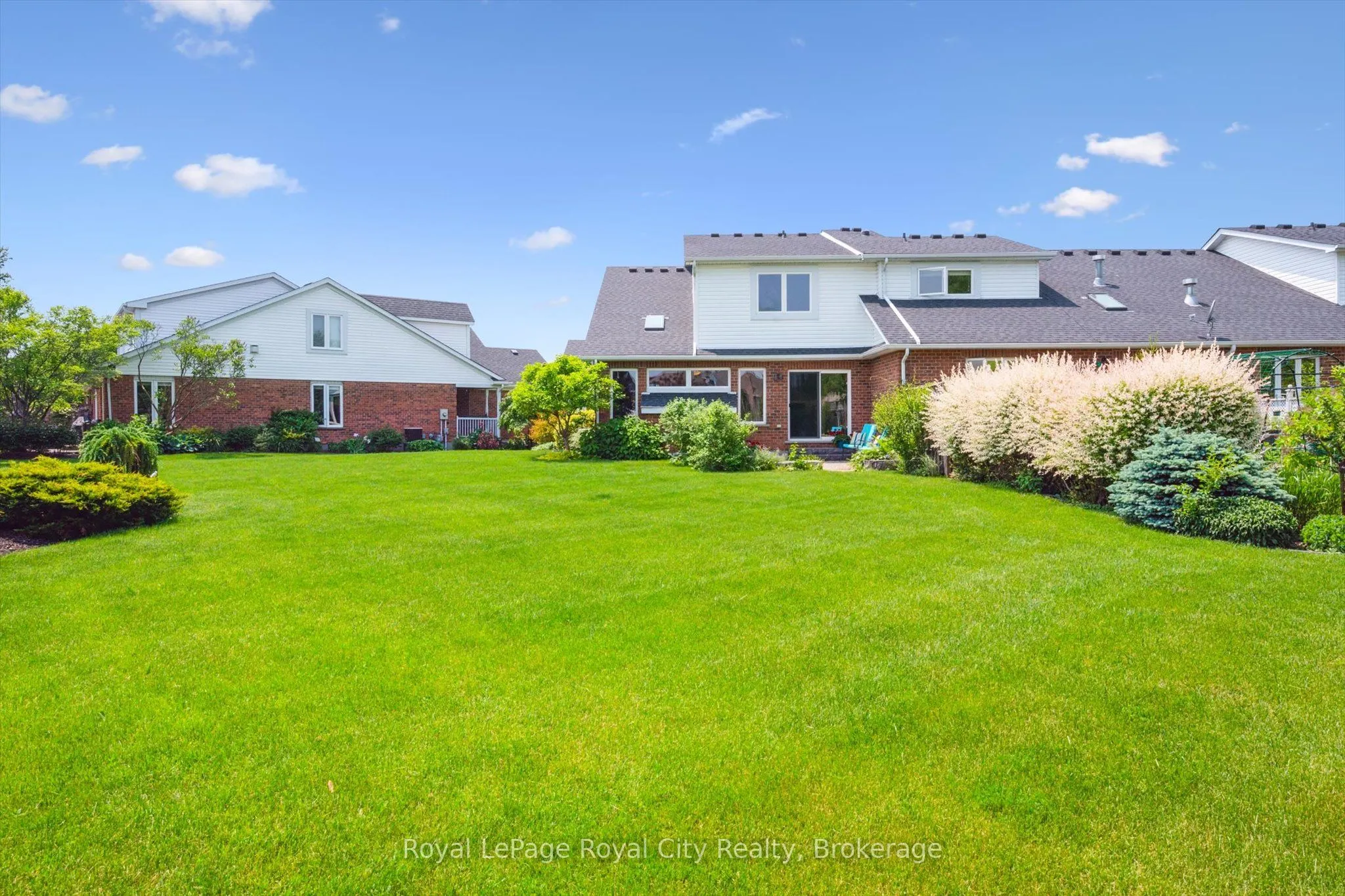 105 Riverwalk Place