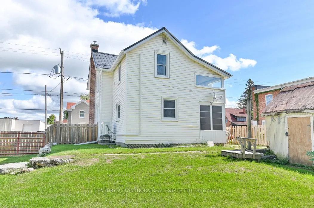 44 Metcalf Street
