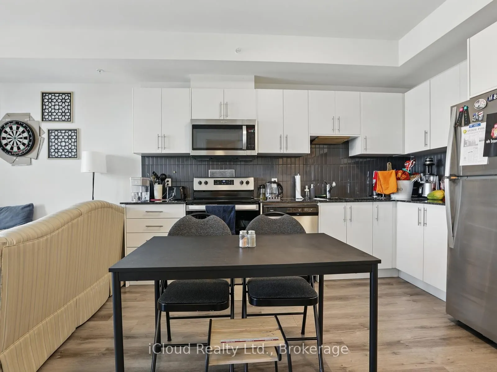 103 Roger Street, #411