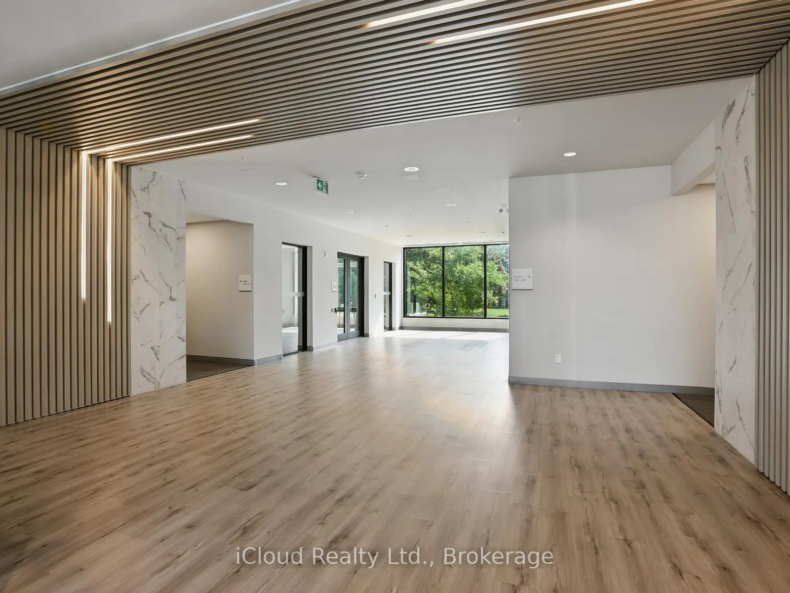 103 Roger Street, #411