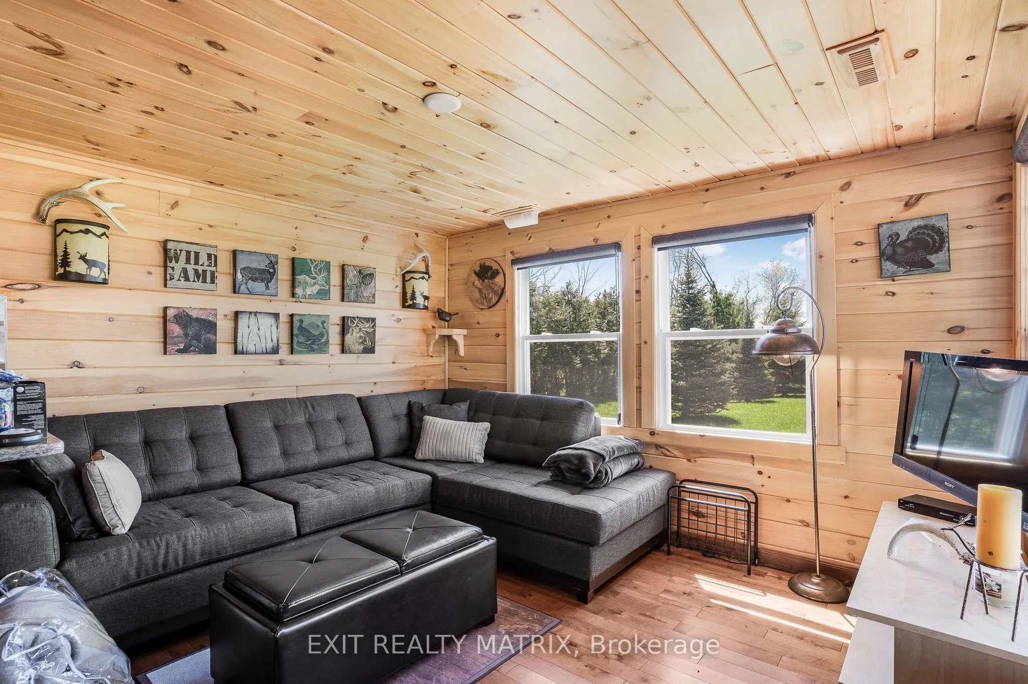 19209 KENYON CONCESSION 7 Road