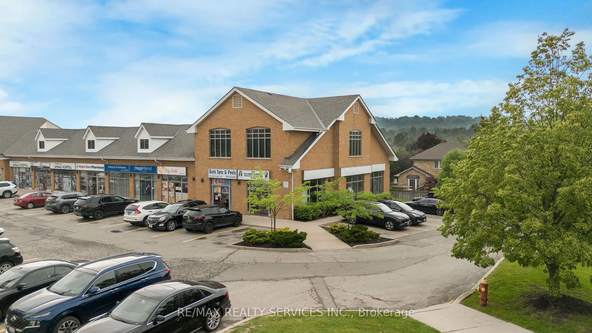 2 Castlewood Boulevard, #12