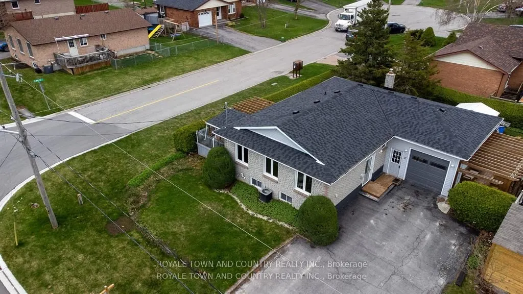 27 Hillside Drive