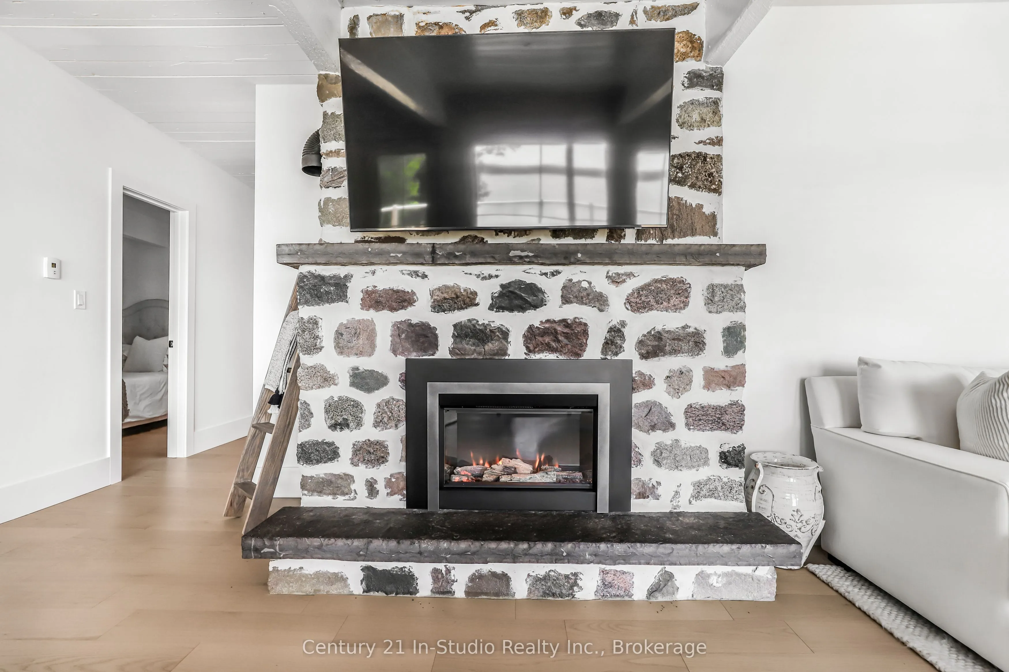 193 Tamarac Road