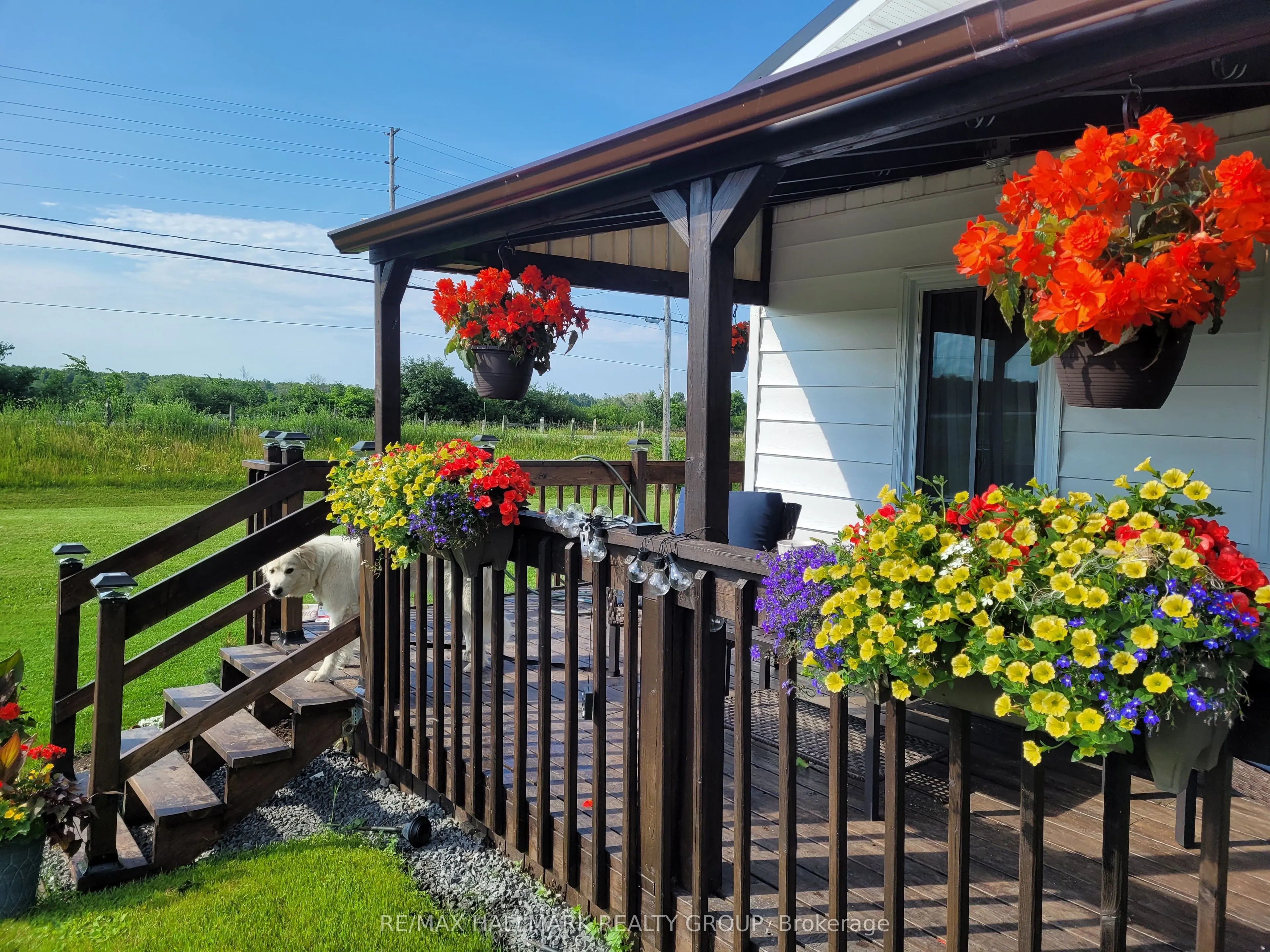 1352 County 43 Road Highway W