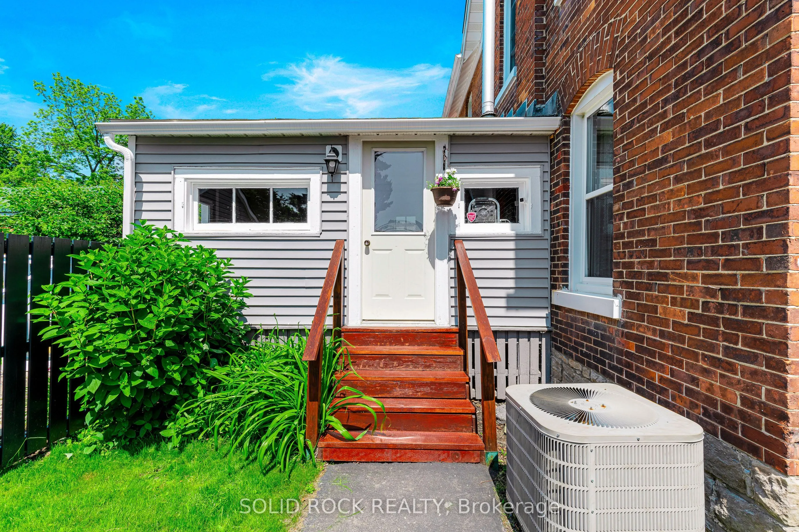 172 Church Street